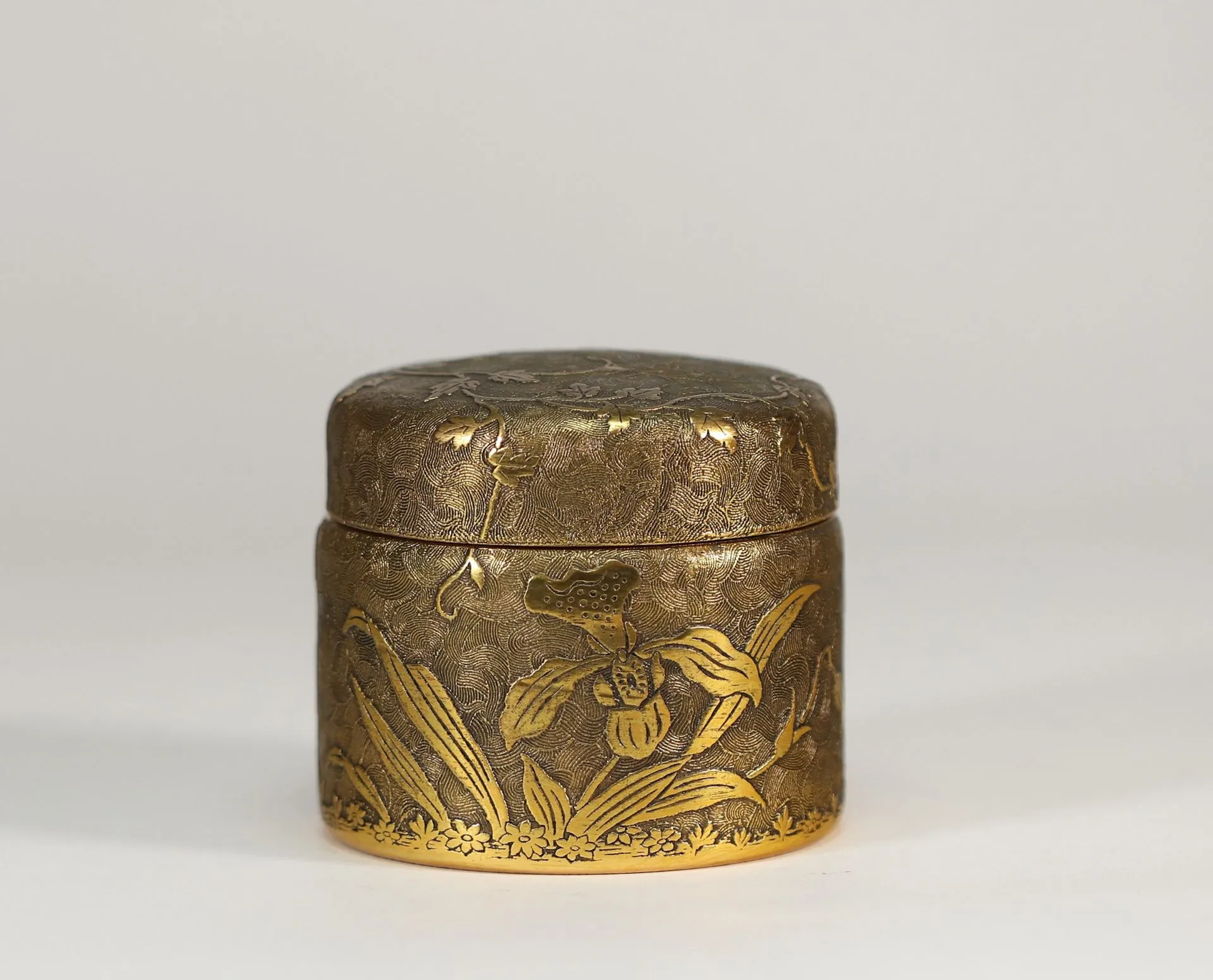 VAL SAINT-LAMBERT – ART NOUVEAU – Galvanoplated lidded box w - Lot 74
