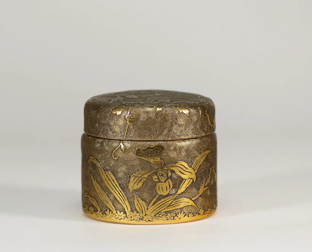 VAL SAINT-LAMBERT – ART NOUVEAU – Galvanoplated lidded box w - Lot 74