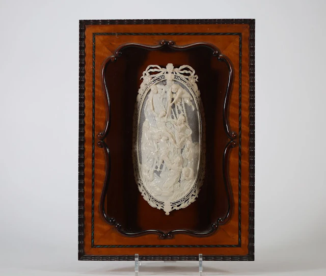 DIEPPE — An exceptional ivory sculpture depicting the Descen - Lot 126