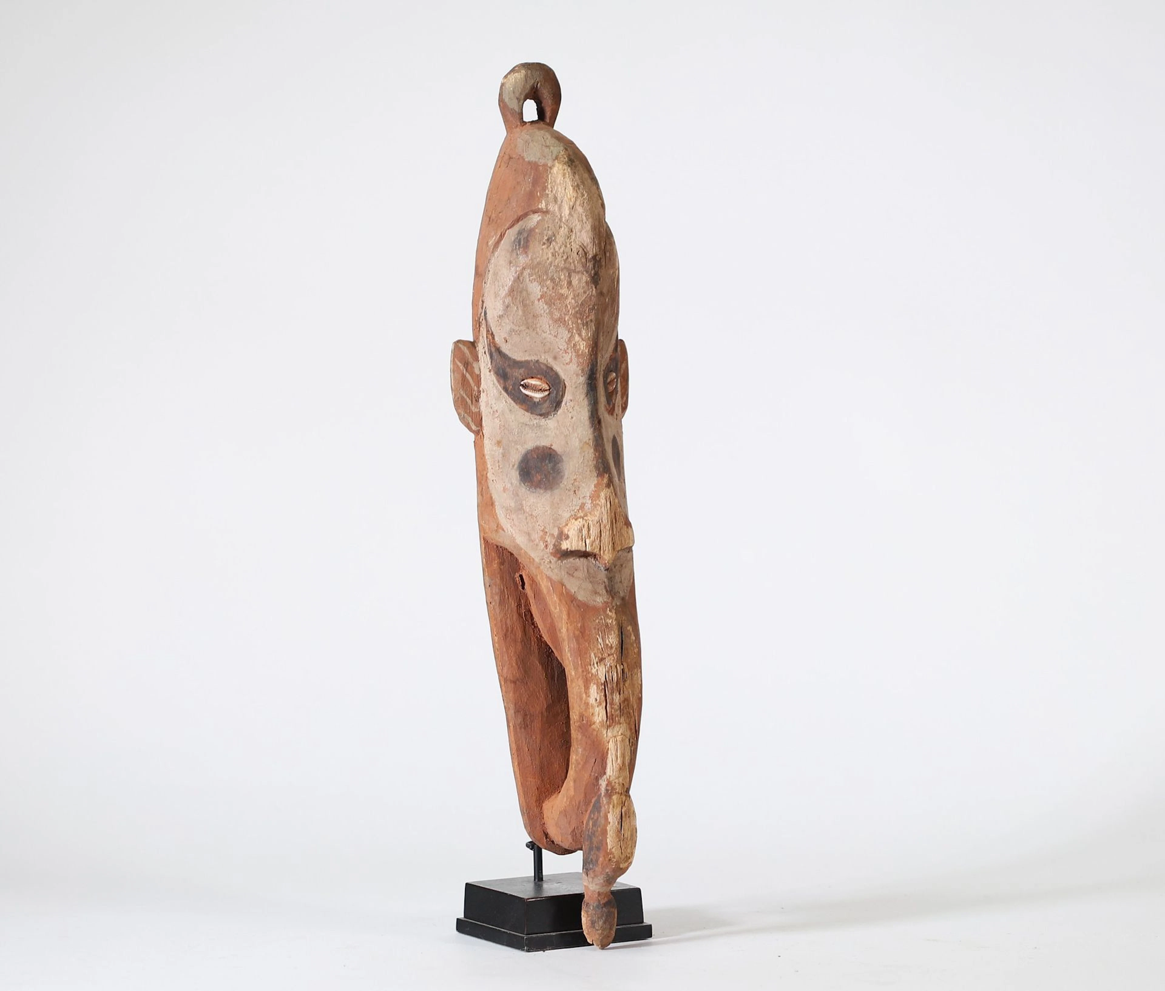 Figure de culte « Yena » - Lot 260