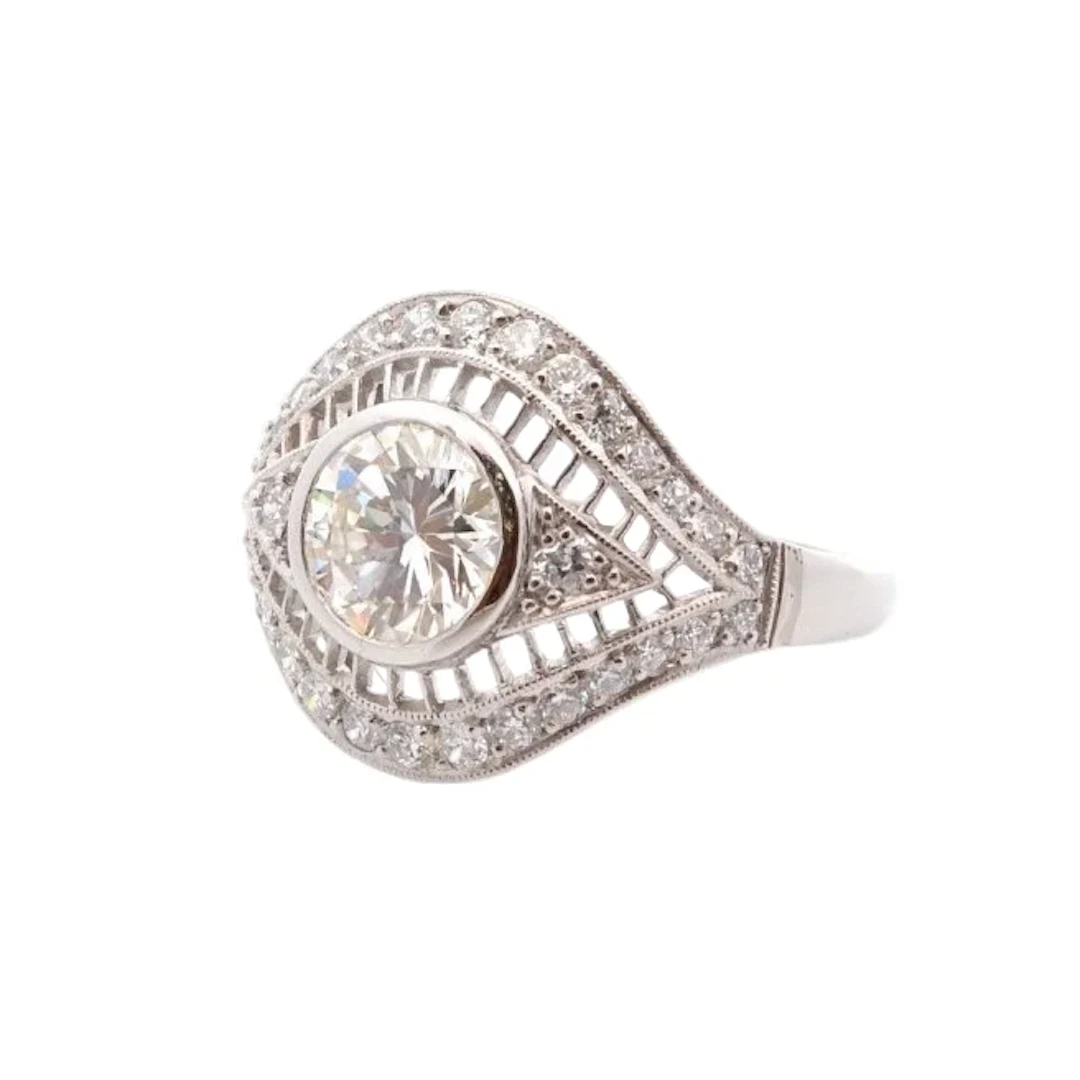 Ring diamond of 1.41cts J/VS2 in paltinium