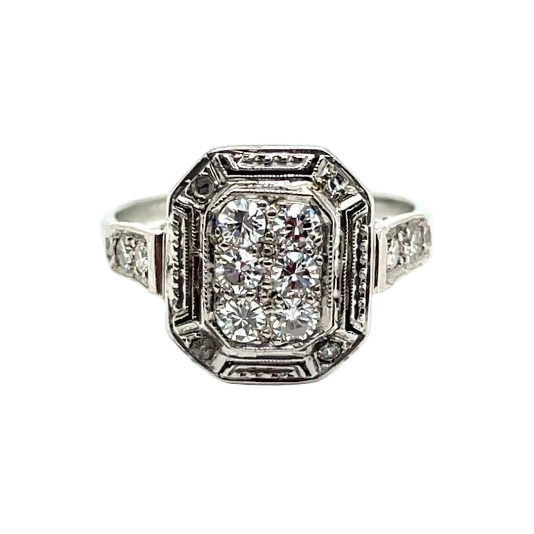 "Entourage" Ring in White Gold and Diamonds
