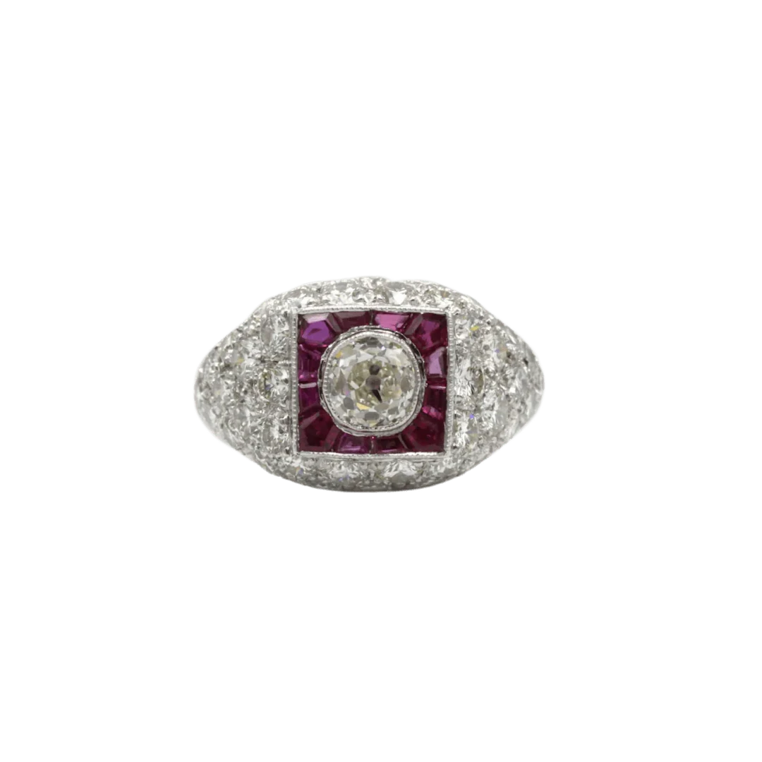 Ring Dome in paltinium, ruby and diamond