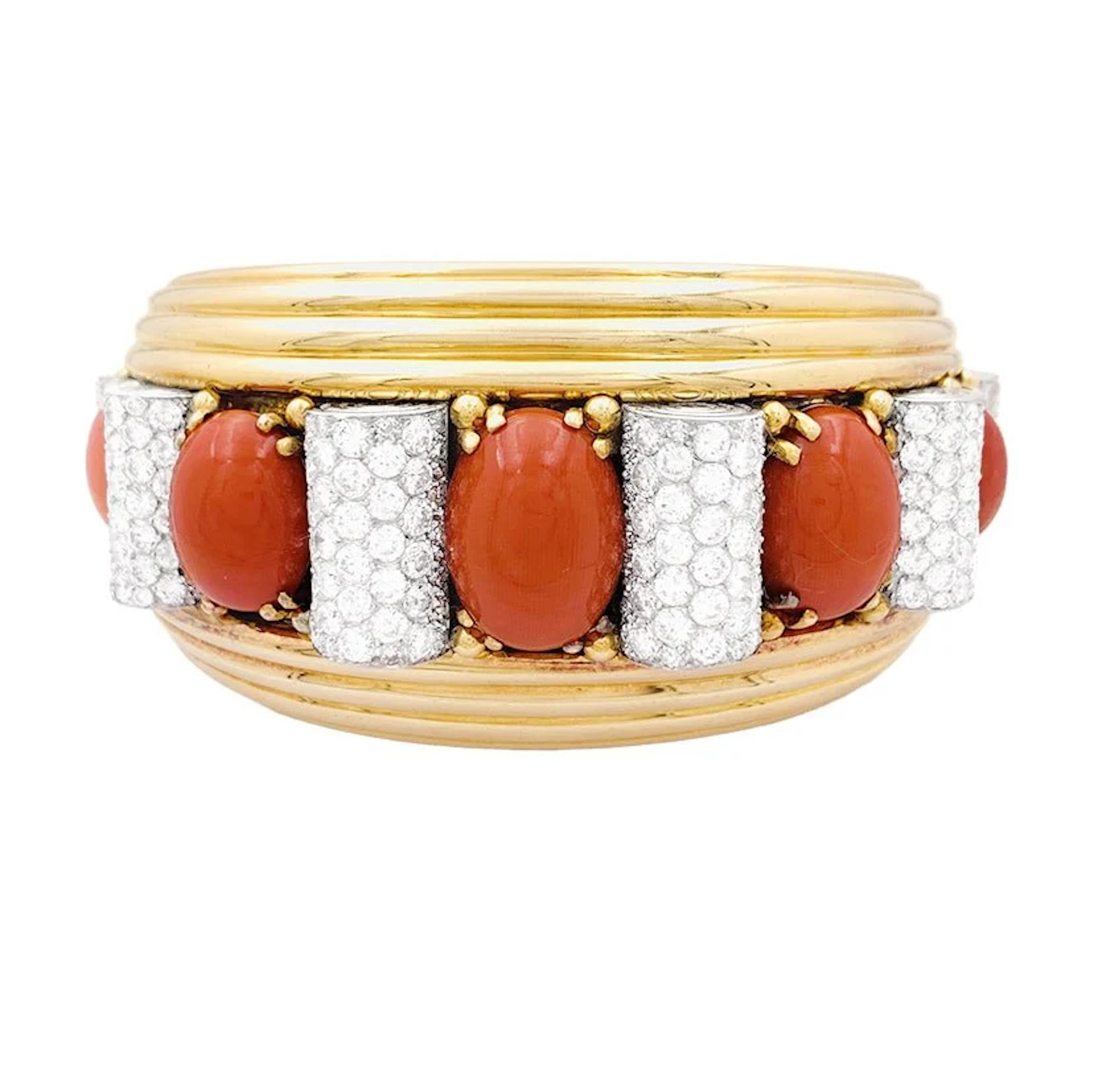 RENÉ BOIVIN Bangle Bracelet in Platinum, Yellow gold, Coral and Diamonds