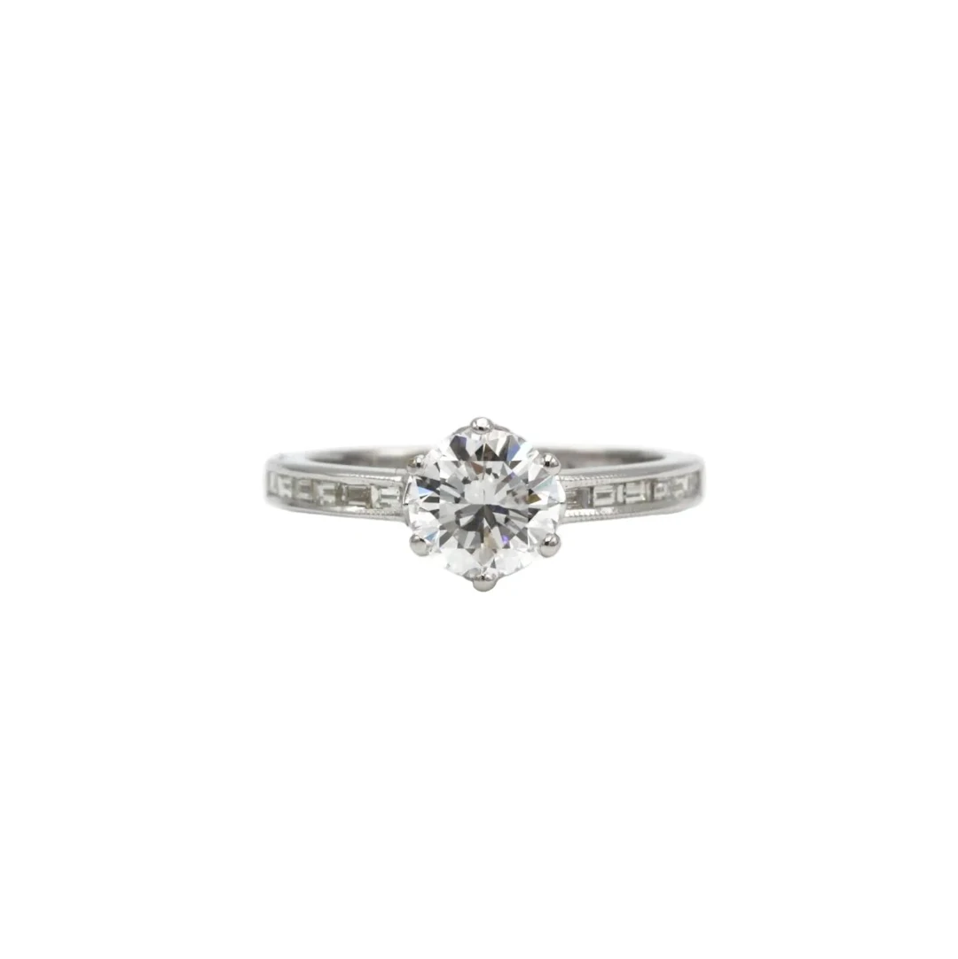 Solitaire ring with side stones - White gold and 1.27 ct diamond