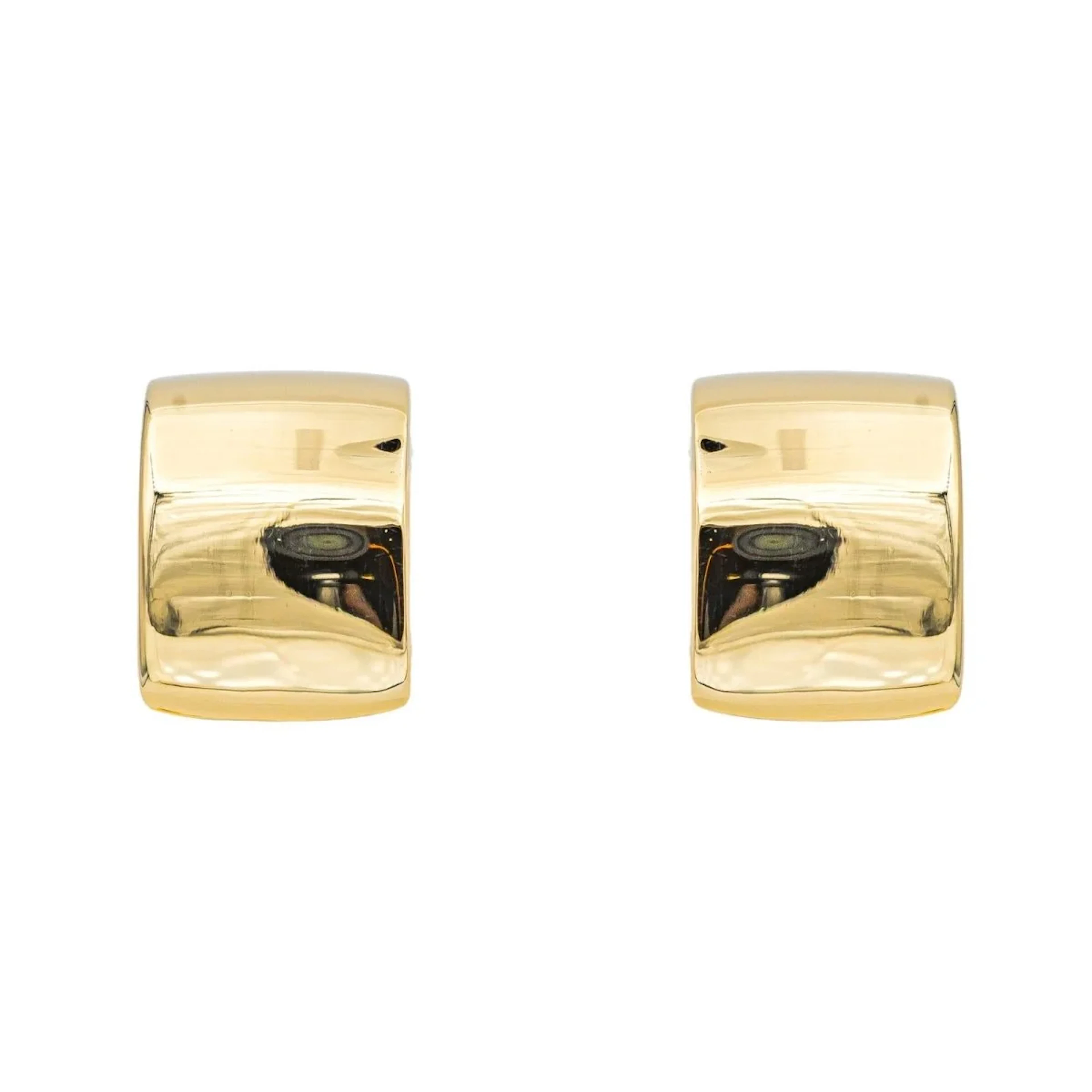 Hoop earrings in yellow gold