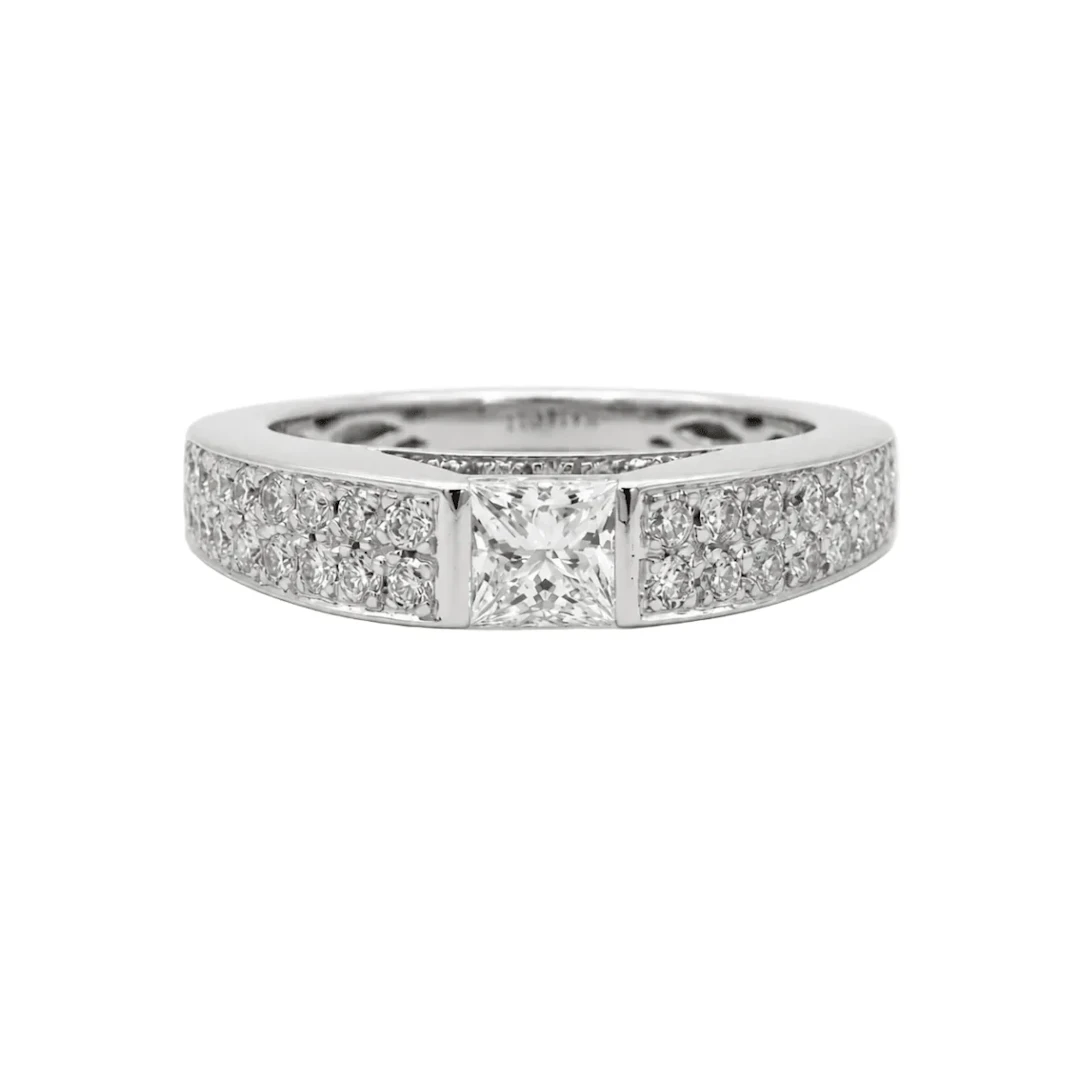 White Gold and Diamond Ring