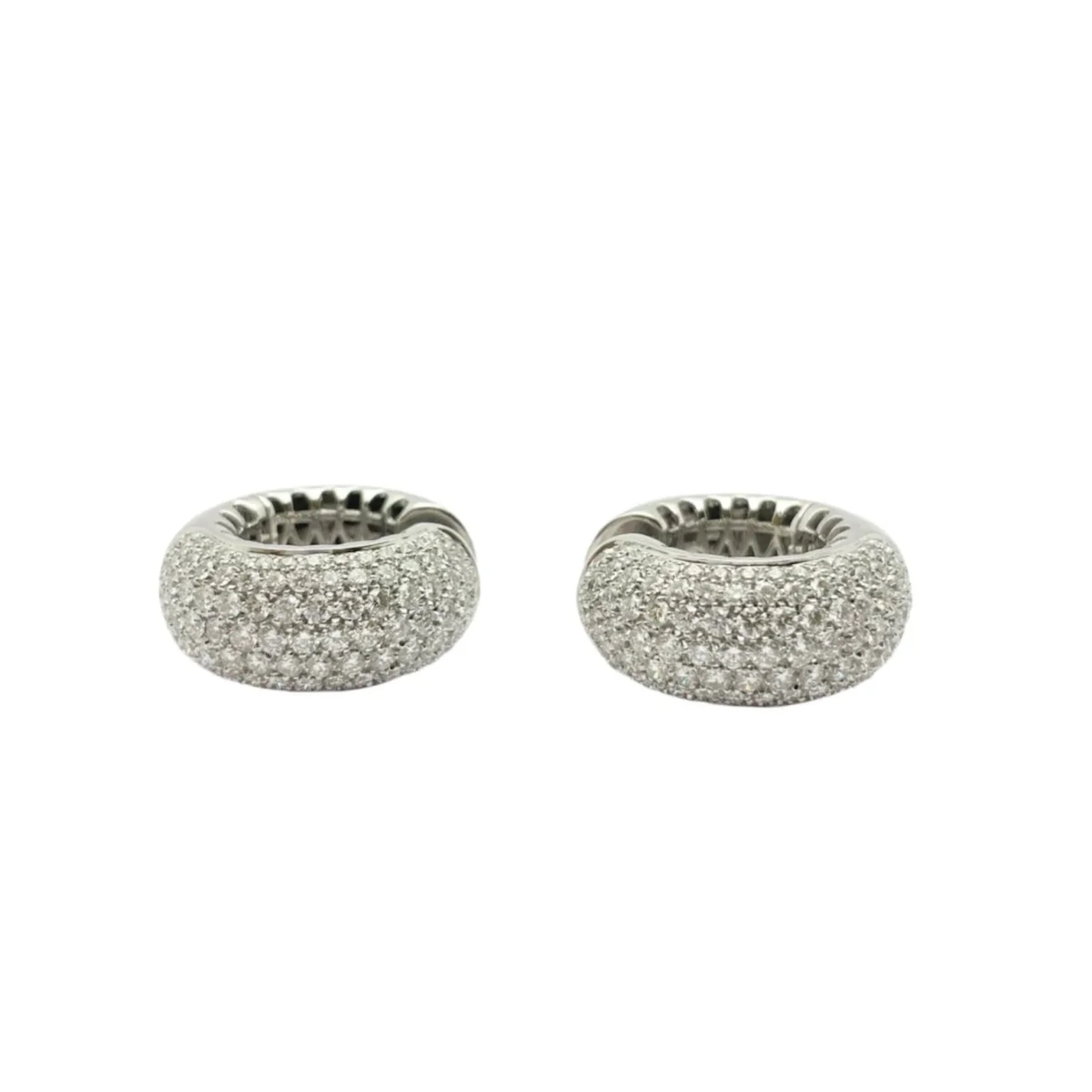 Earrings in 18KT gold with diamonds natural ct 7.50 VVS G. Inscription ROCCA