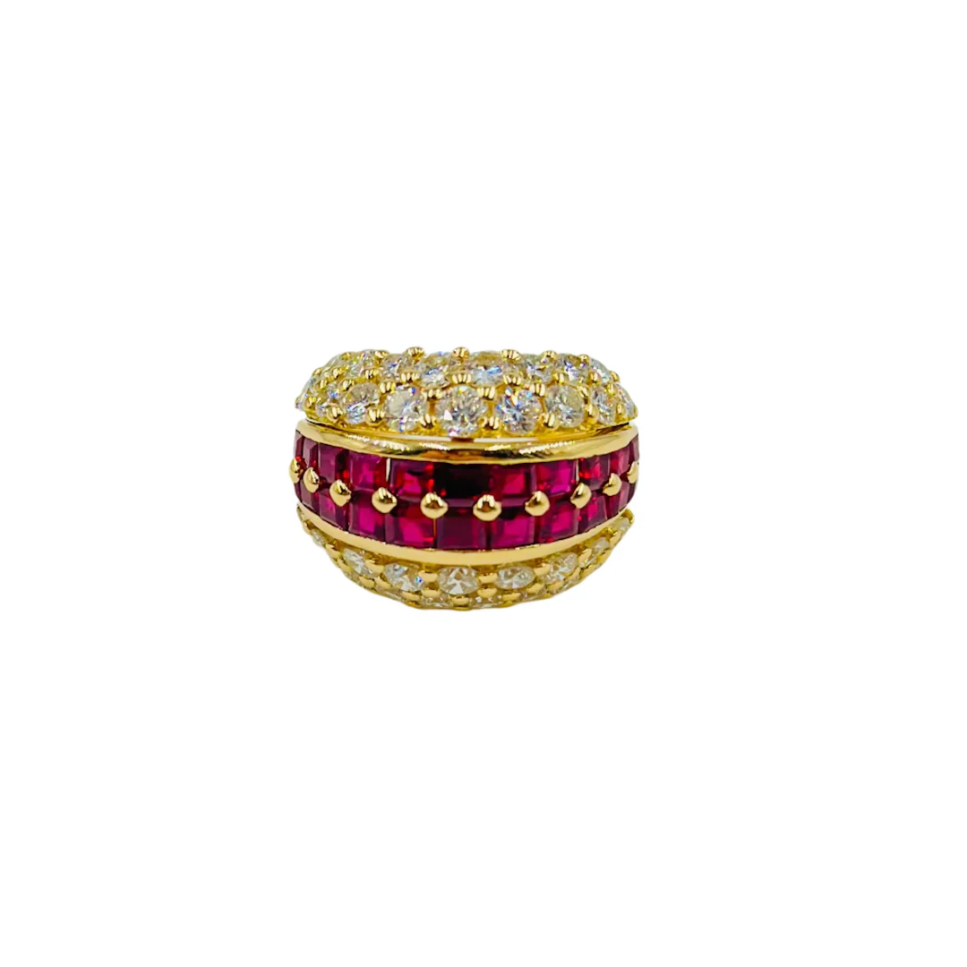 Ring dome in yellow gold, ruby and diamonds