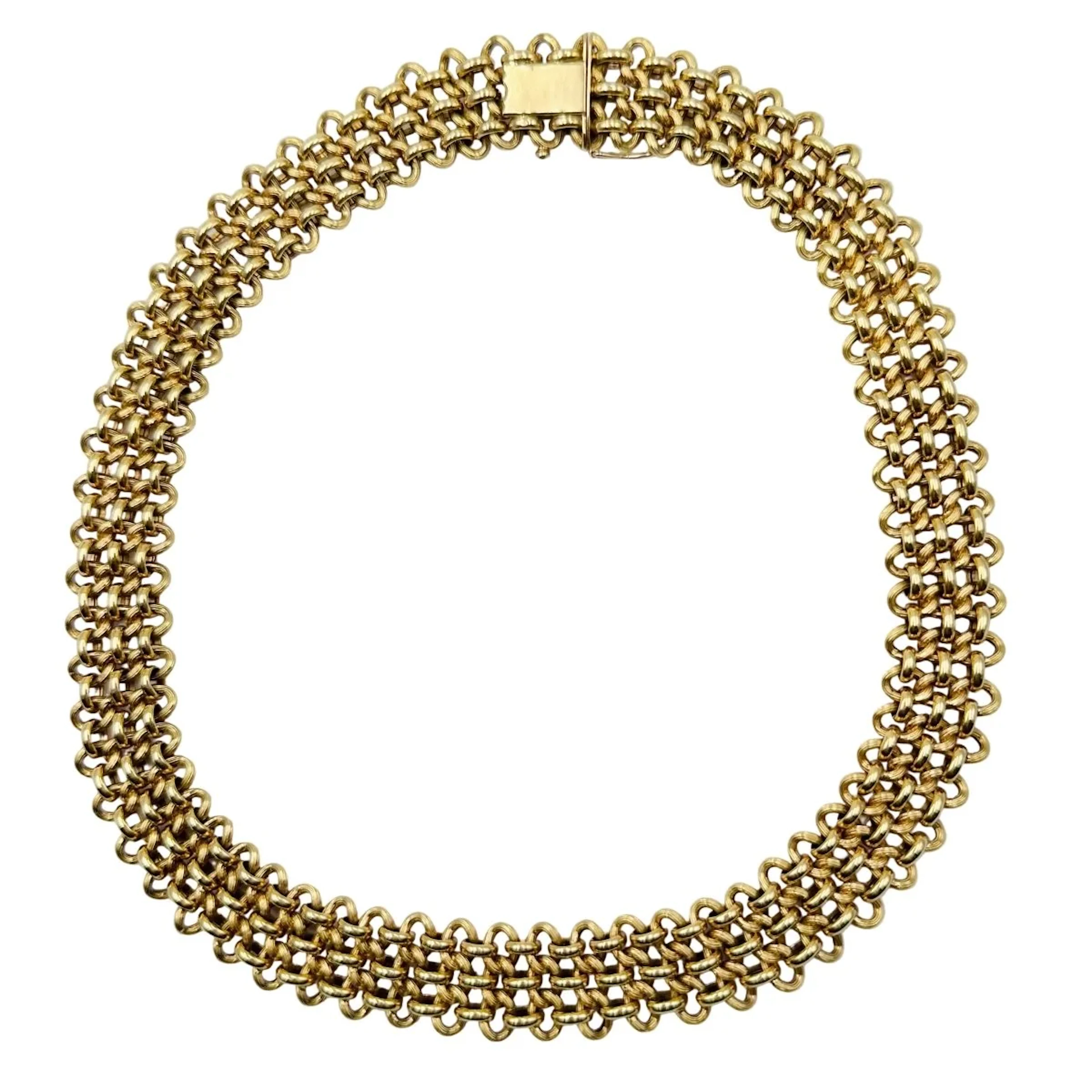 Link Necklace in Yellow gold