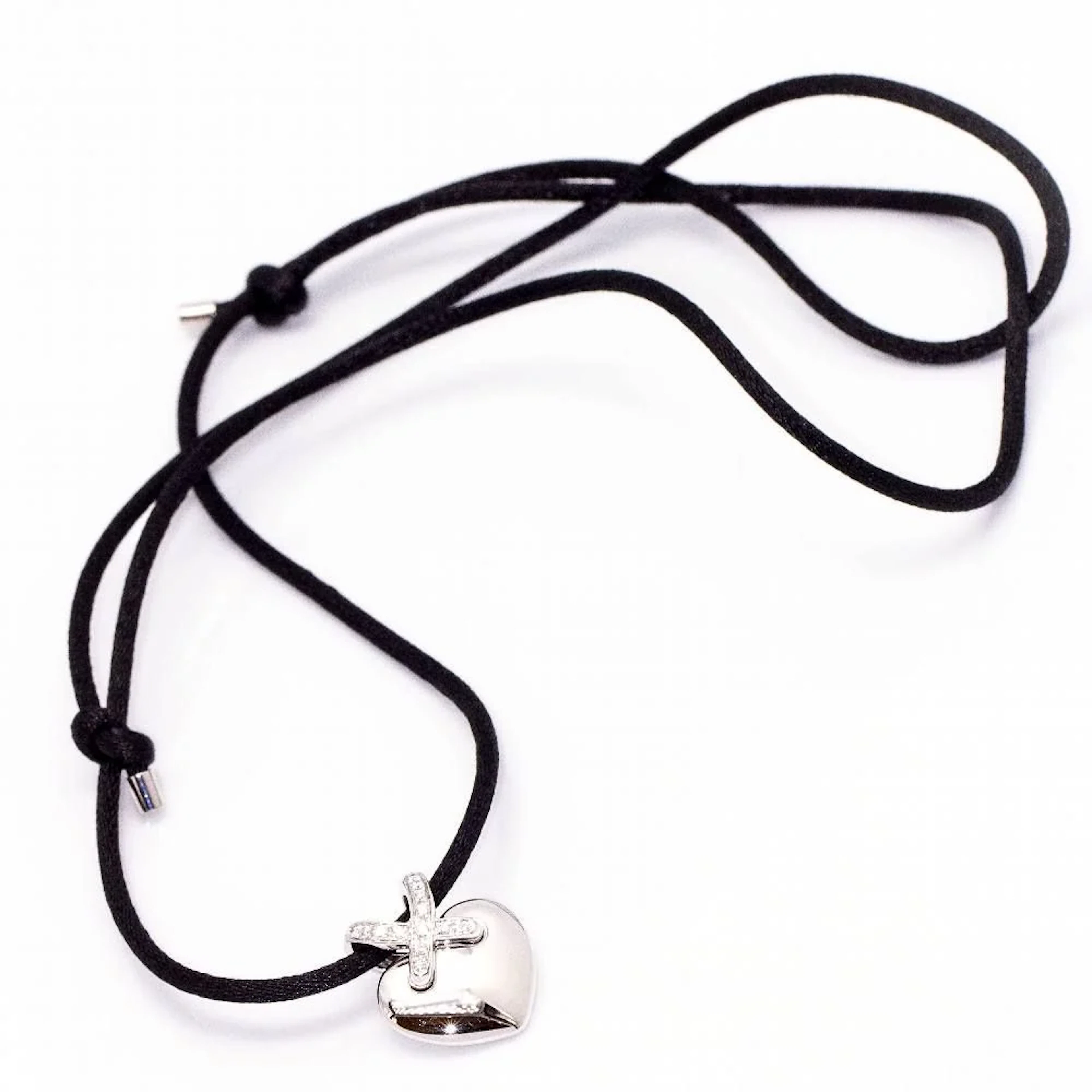 CHAUMET Mine LIENSE HEART Collection