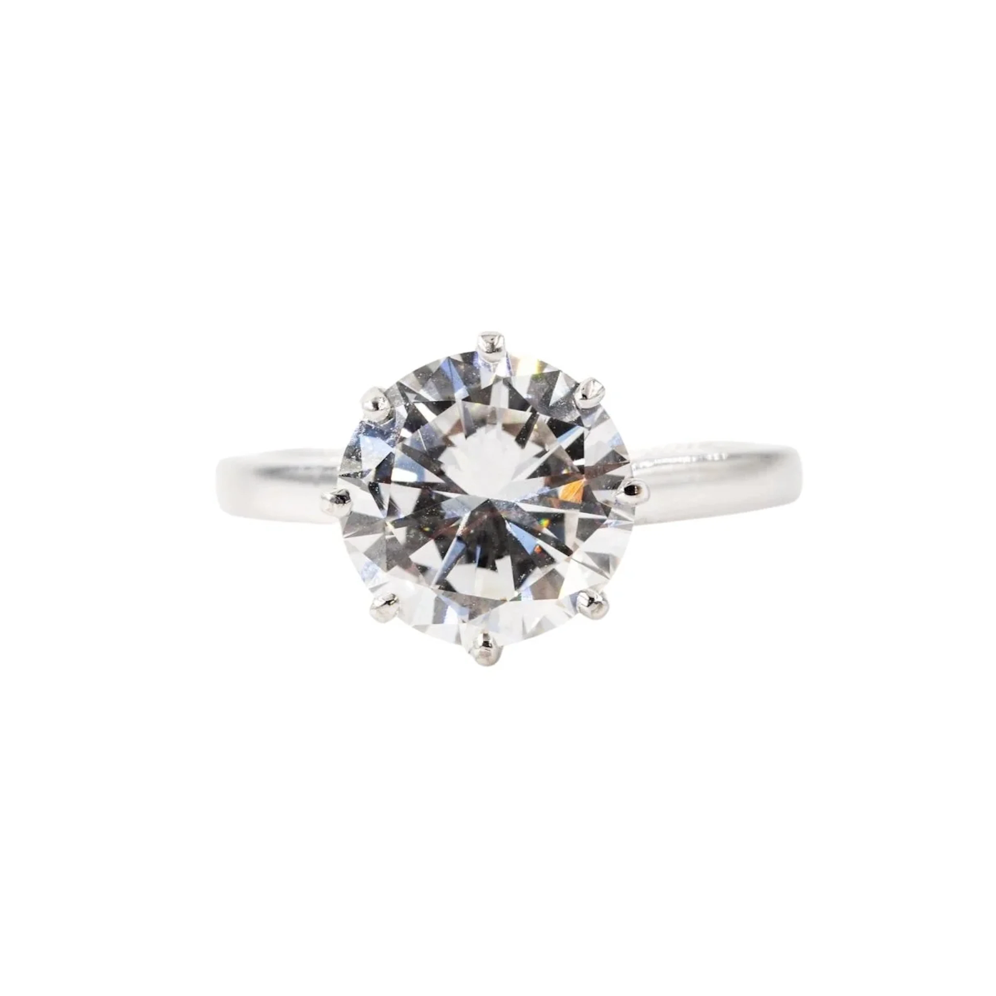 White Gold Solitaire Ring with Diamond