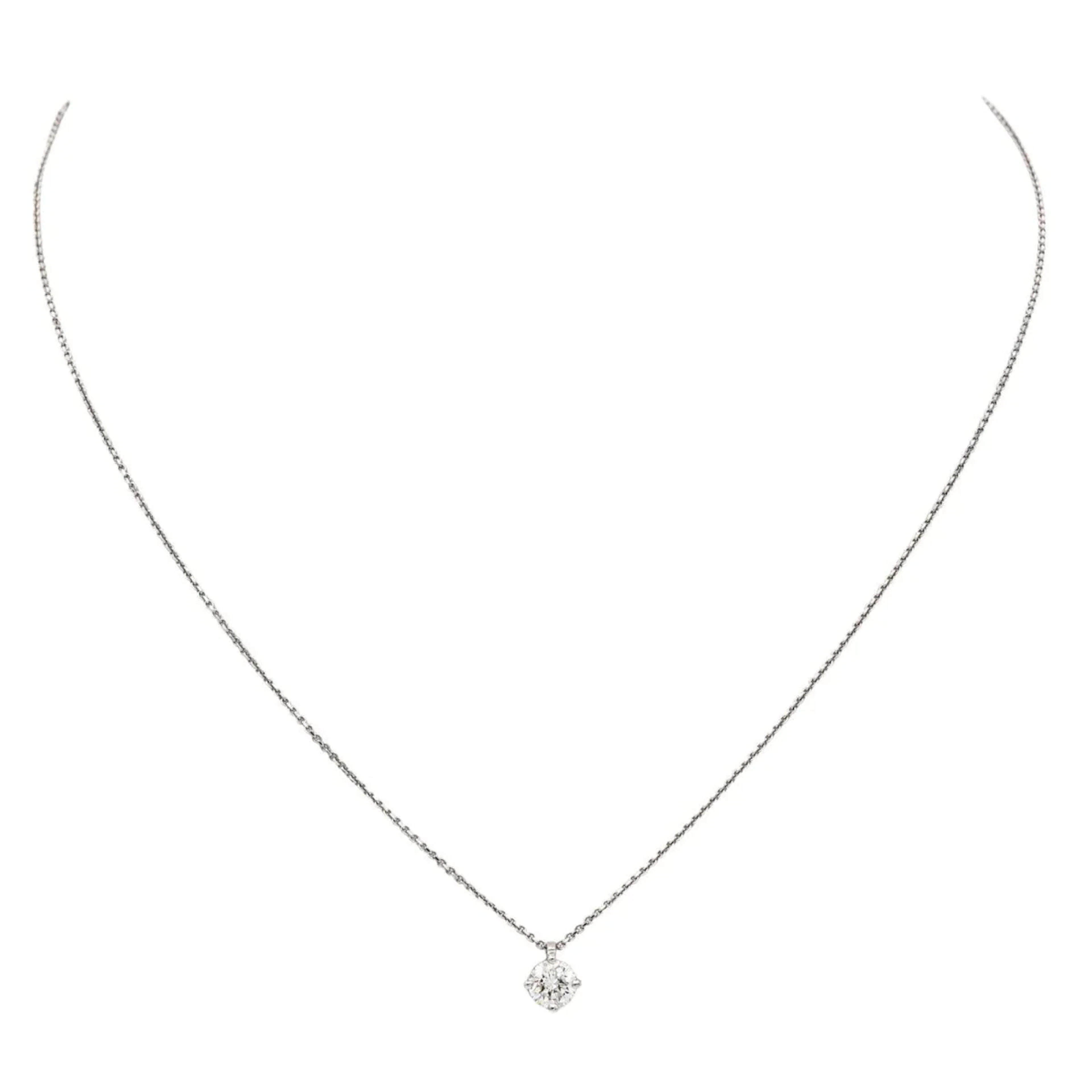 Pendant necklace in white gold and diamond