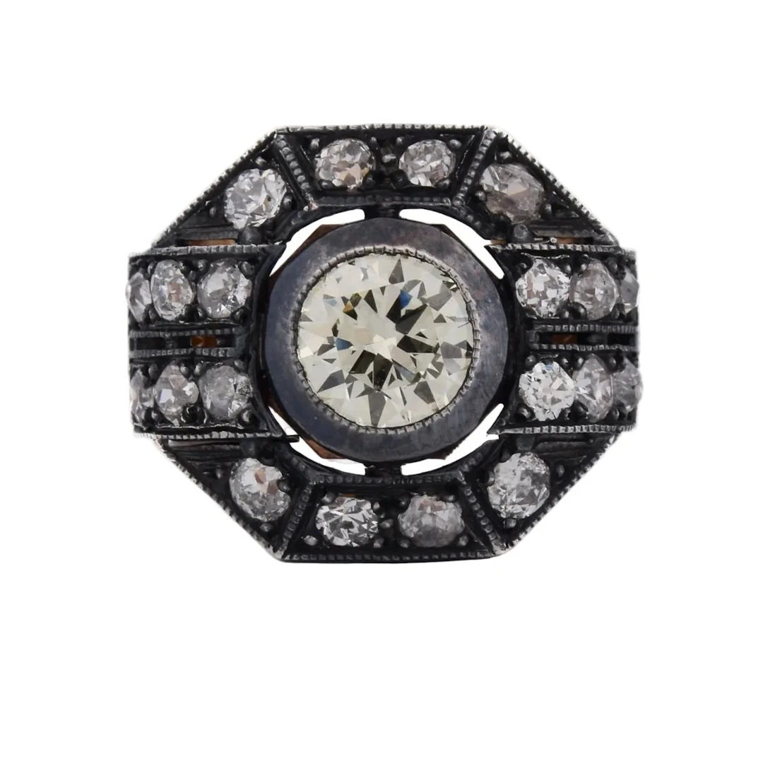 Entourage Ring in yellow gold, silver, and diamonds