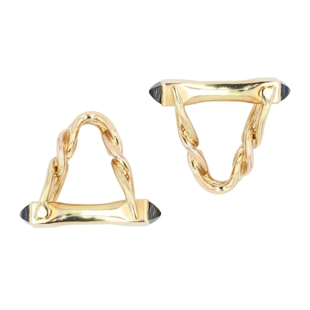 Yellow gold and sapphire cufflinks