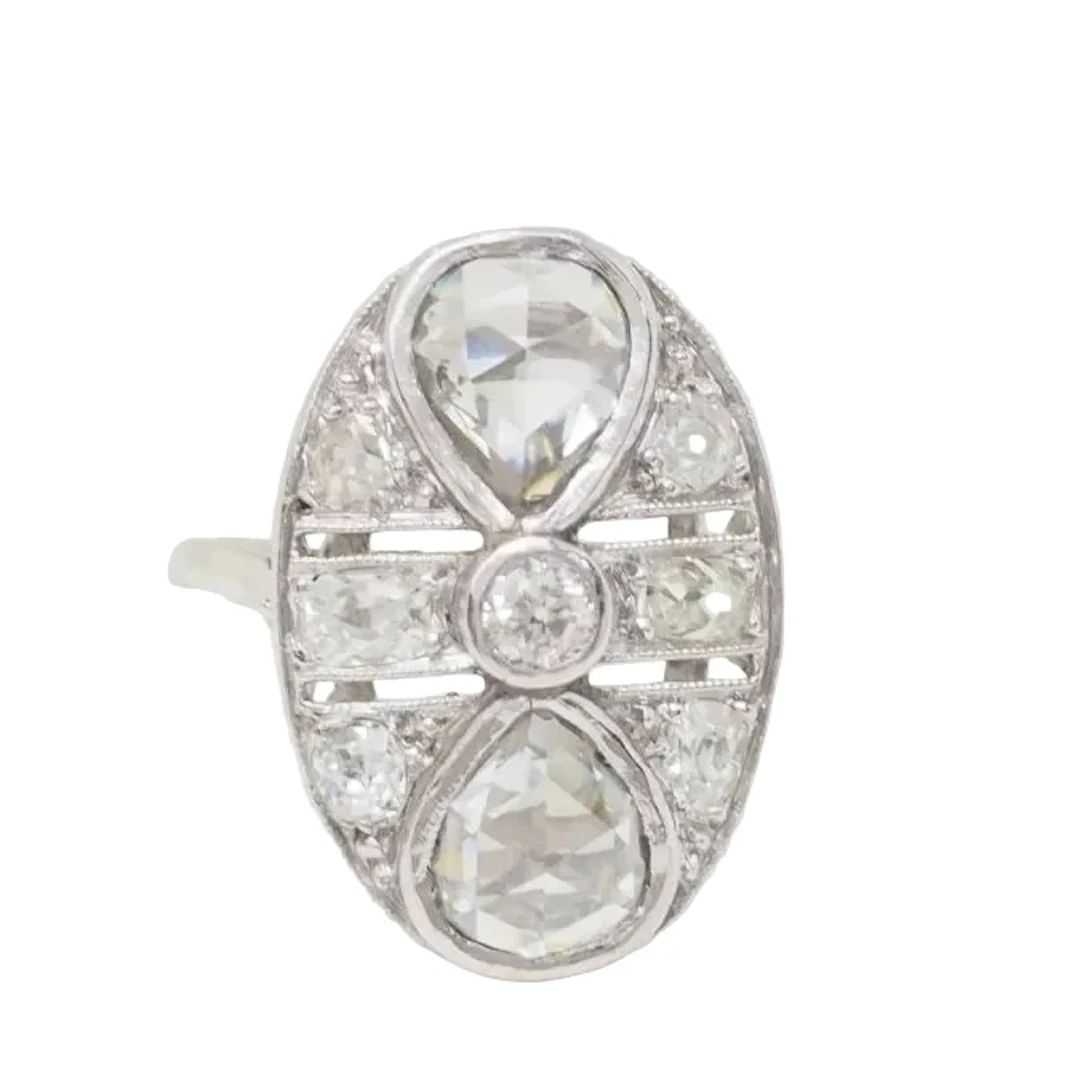 Ring Pompadour in white gold and diamonds