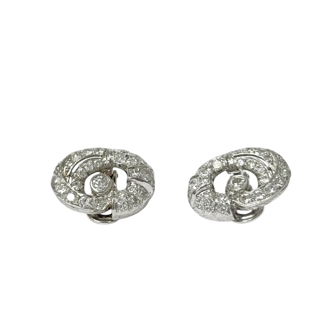Clips earrings in Platinum and Diamonds