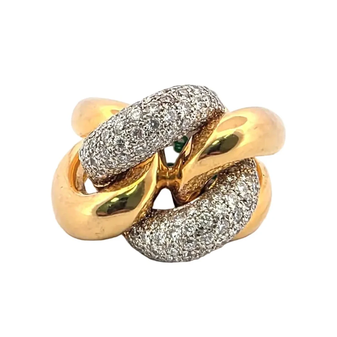 Ring in white gold, yellow gold and diamonds.