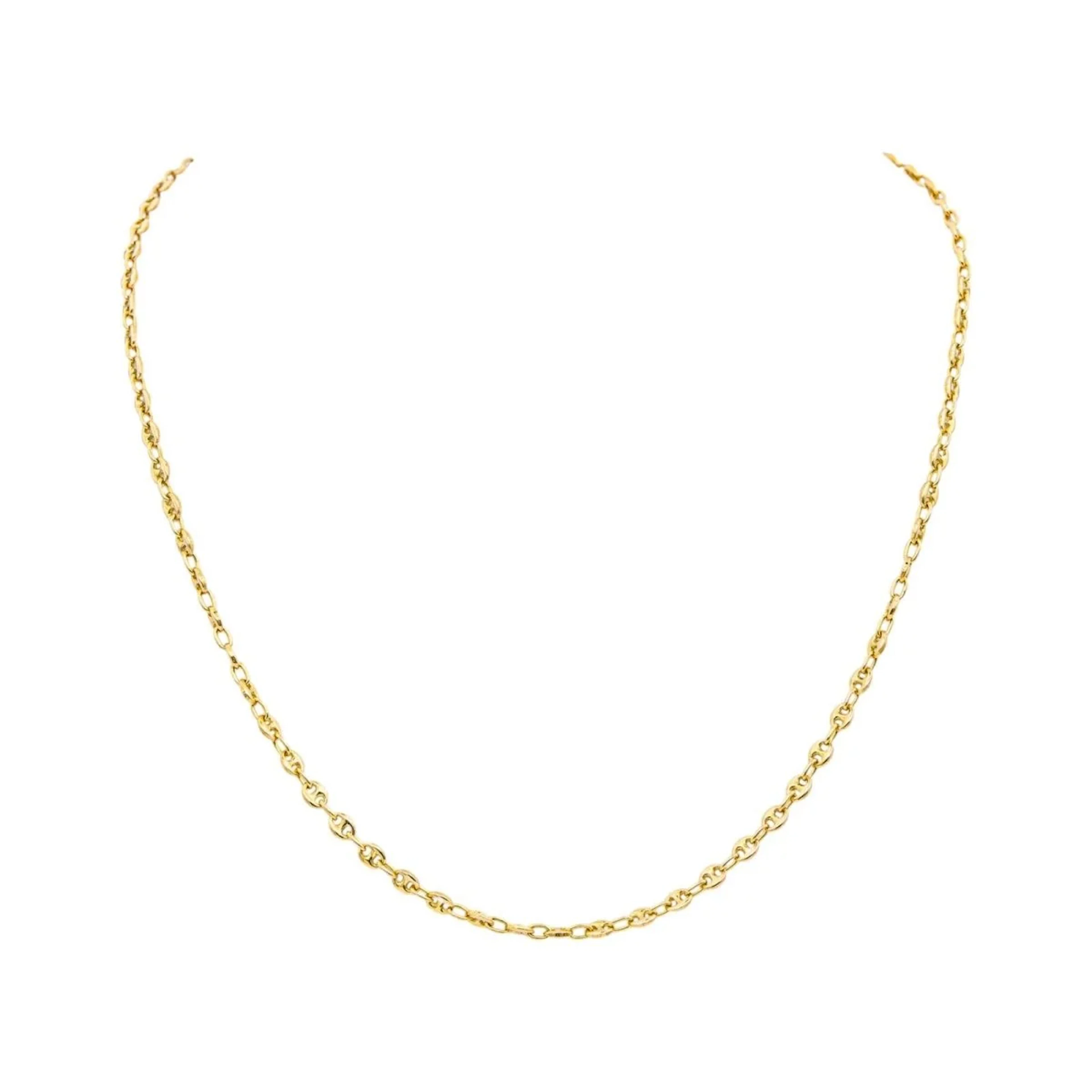 Yellow gold chain necklace