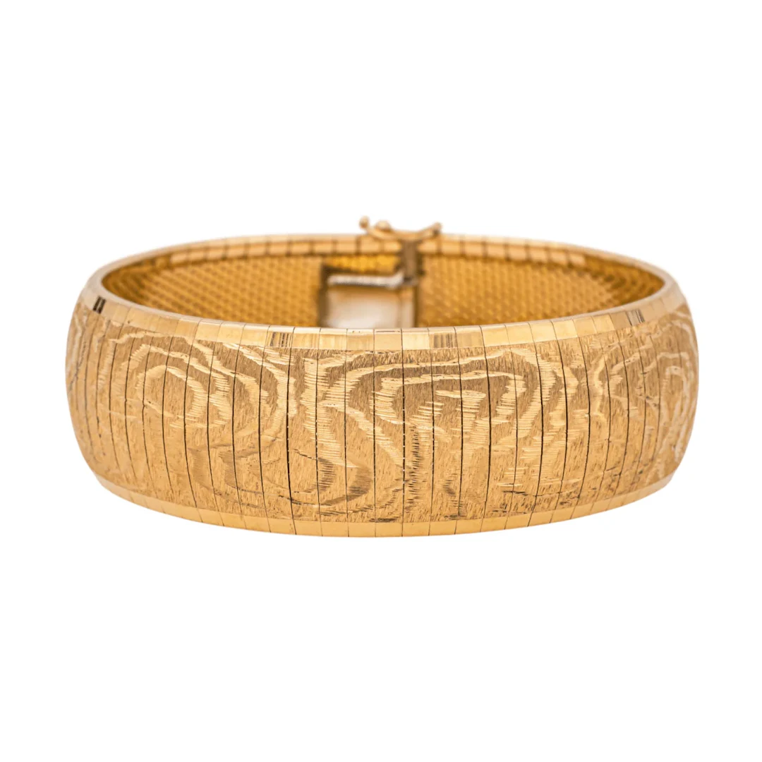 Bracelet Cuff in yellow gold