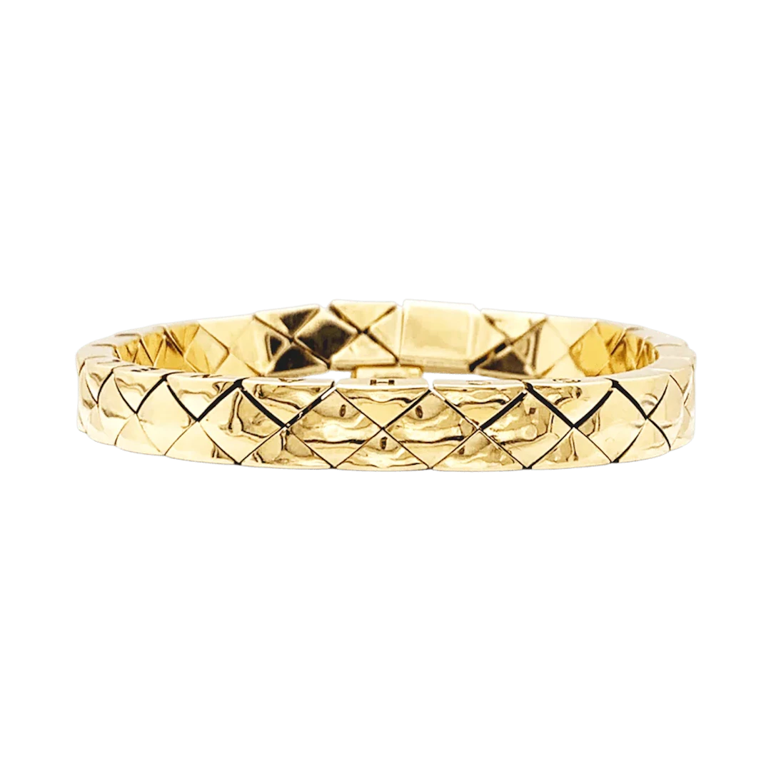 Bracelet Link CHANEL "Matelassé" in Yellow gold