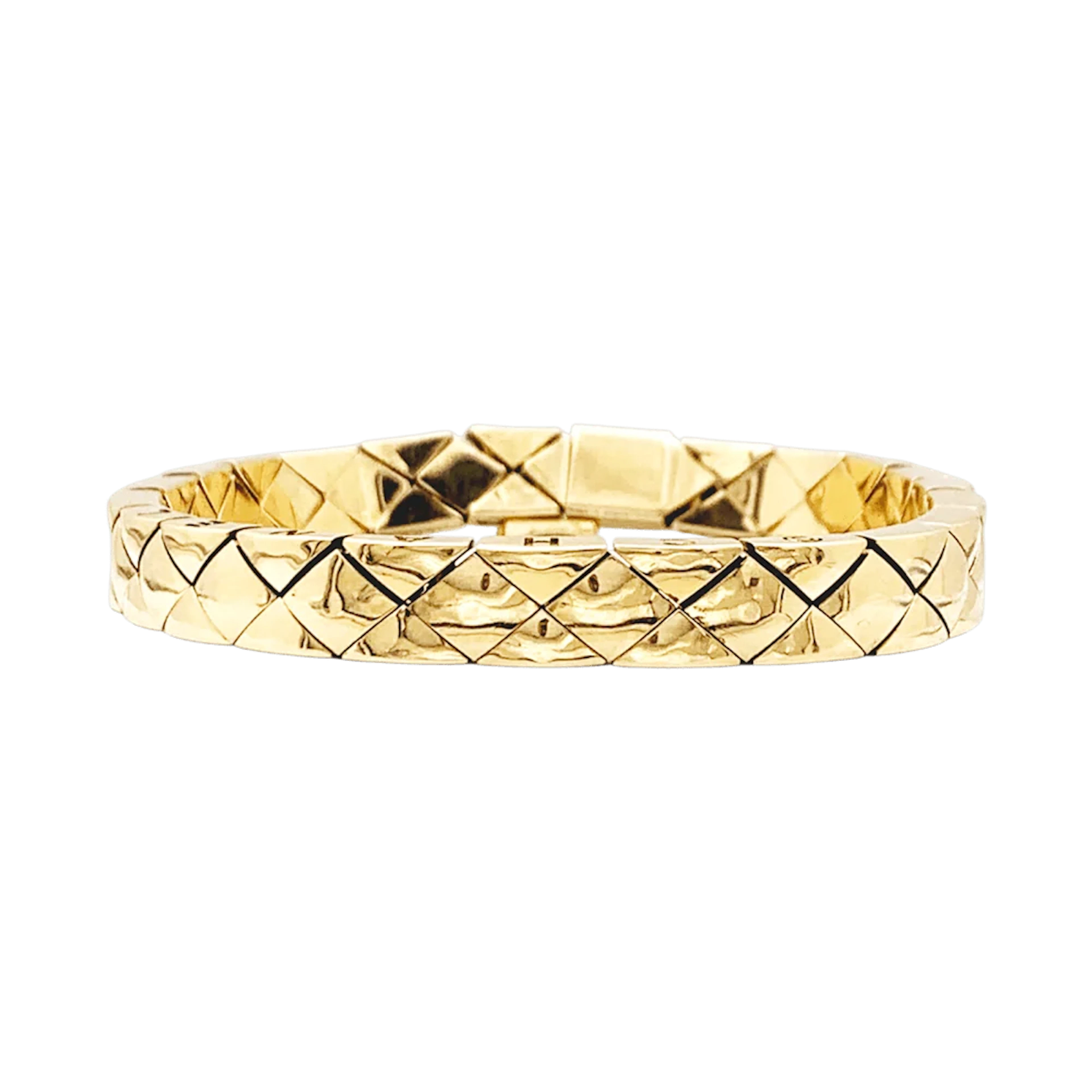 Bracelet Link CHANEL "Matelassé" in Yellow gold