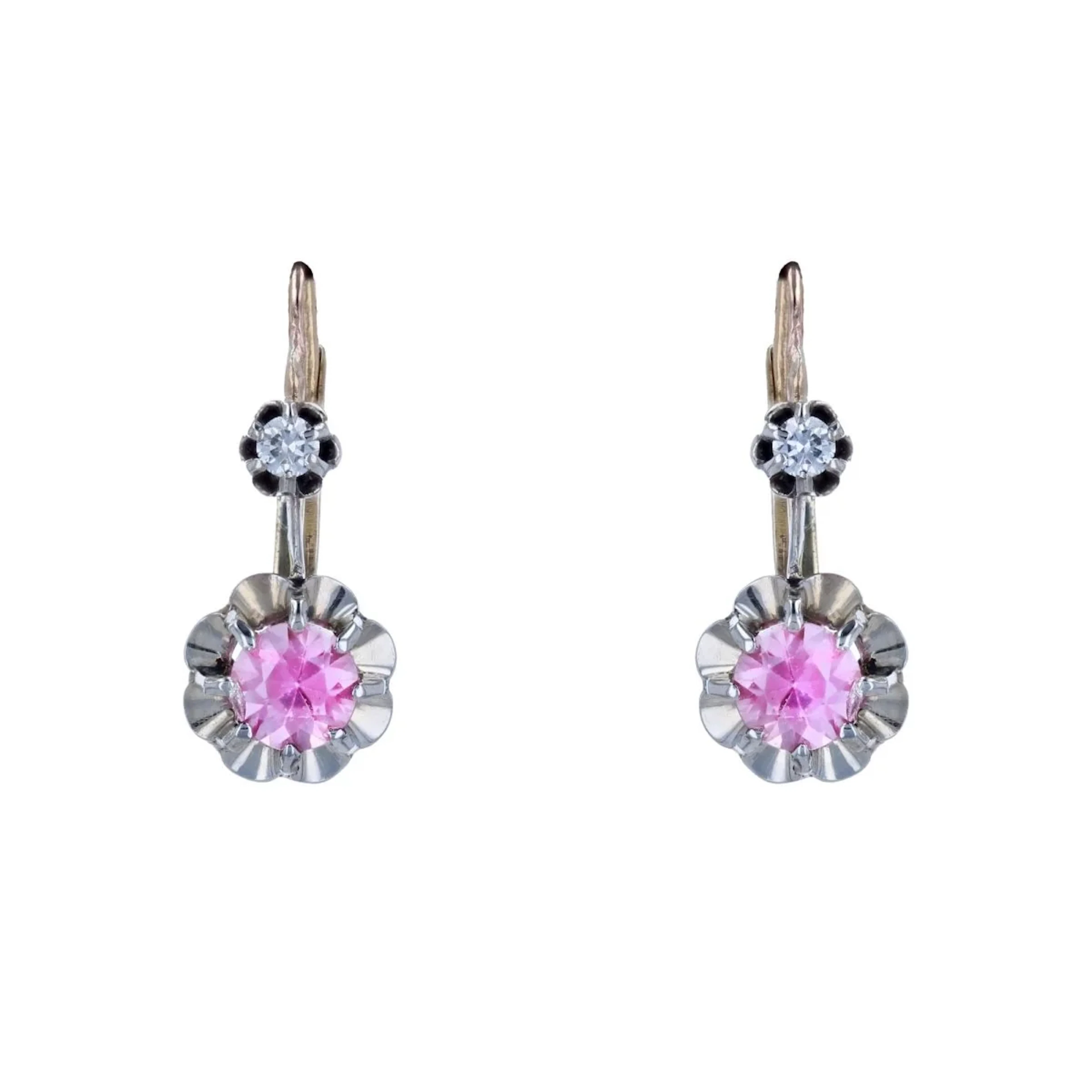 Earrings Sleepers in yellow gold, paltinium, sapphires and diamonds