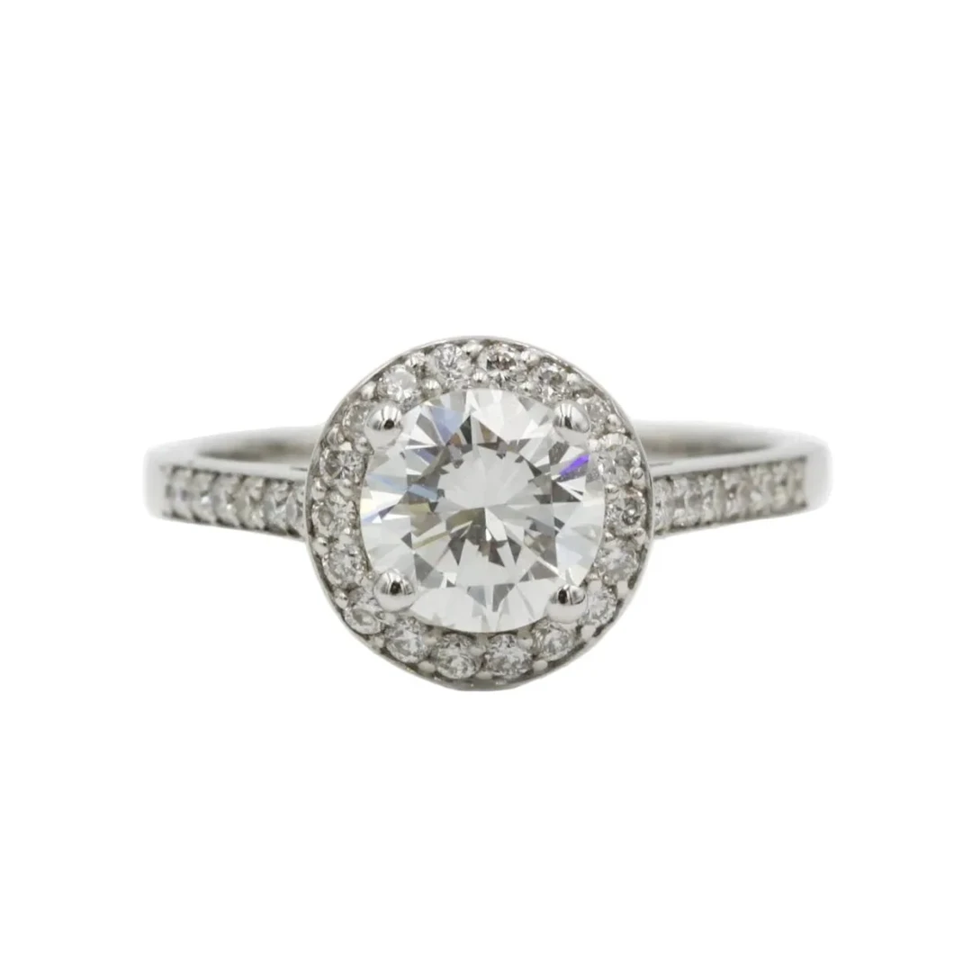 White Gold Solitaire Ring with Diamonds