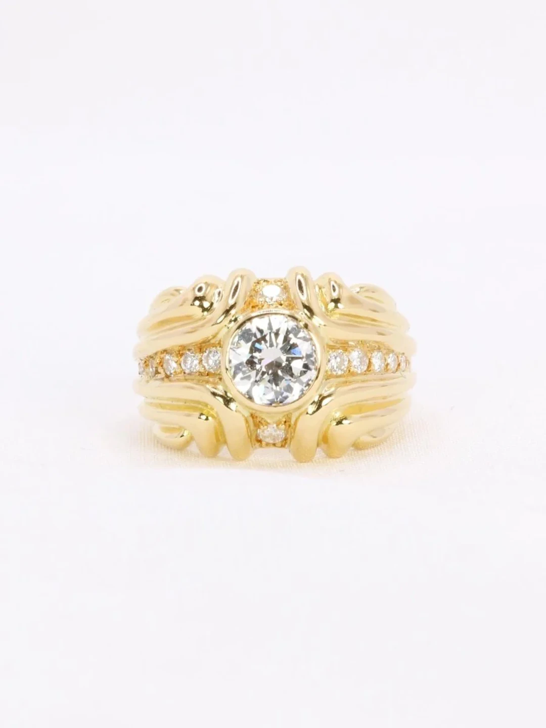 Ring vintage gadroons yellow gold diamond 0.8 ct
