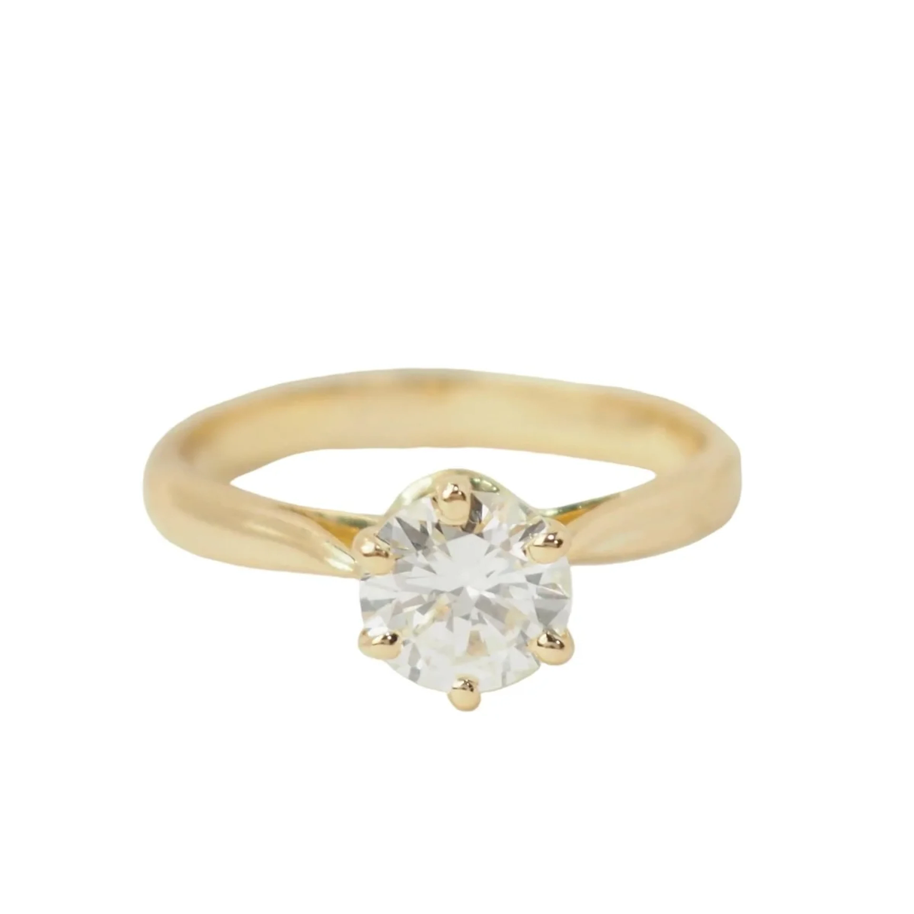Ring Solitaire in yellow gold and diamond