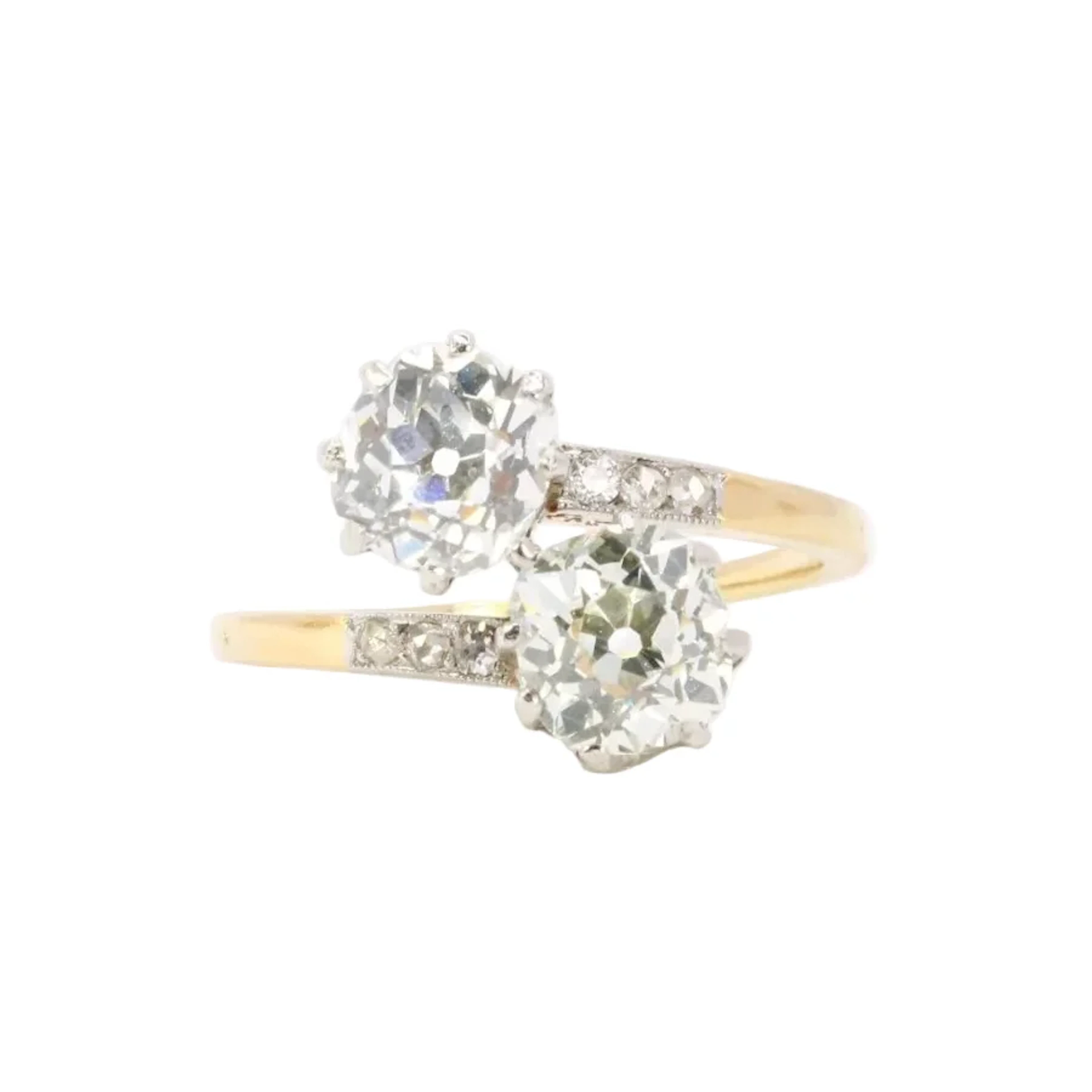"Toi & Moi" Ring in Yellow Gold, Platinum, and Diamonds