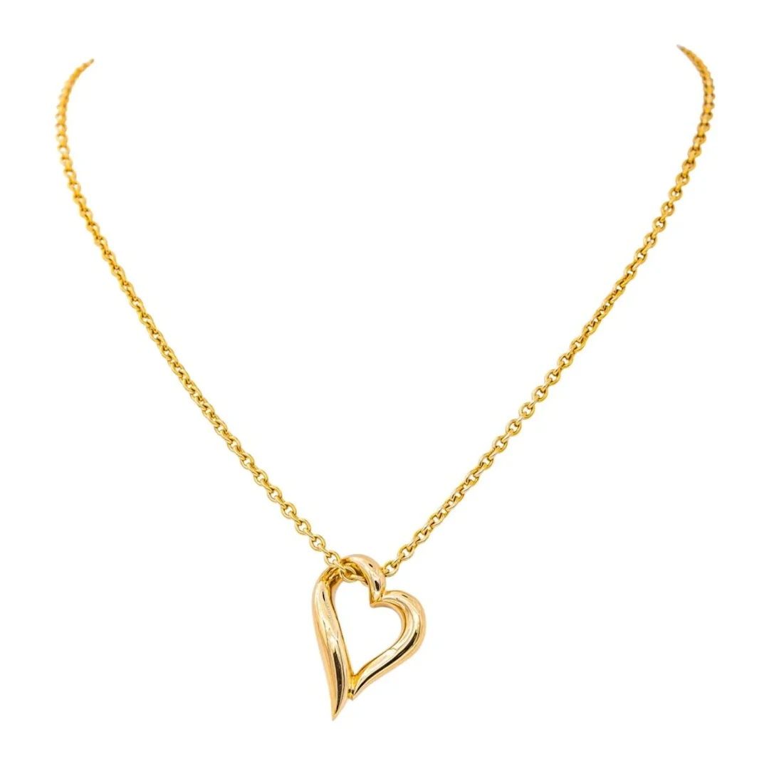 Necklace BOUCHERON "Heart" pendant in yellow gold