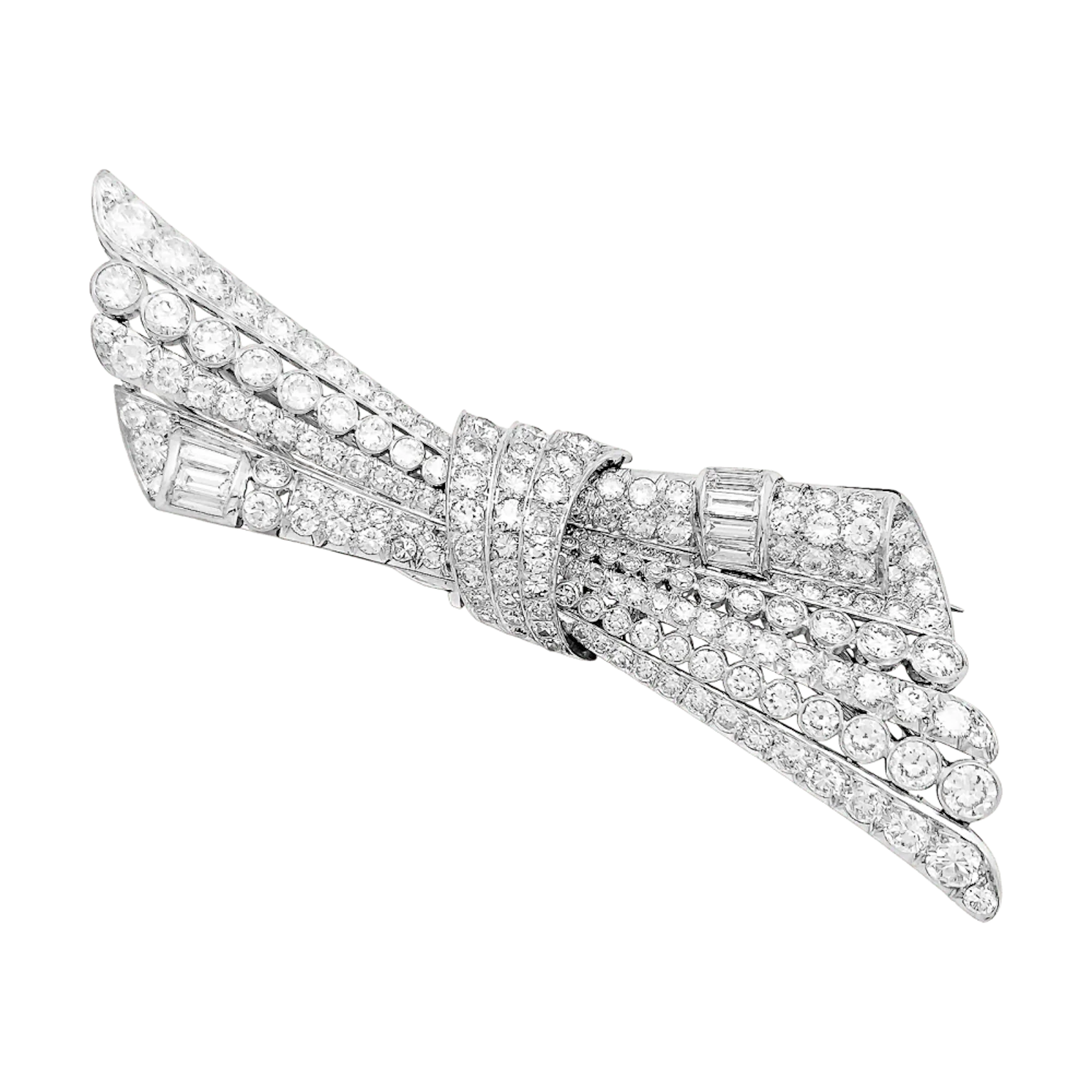 Broche Double-Clip en or blanc, platine et diamants