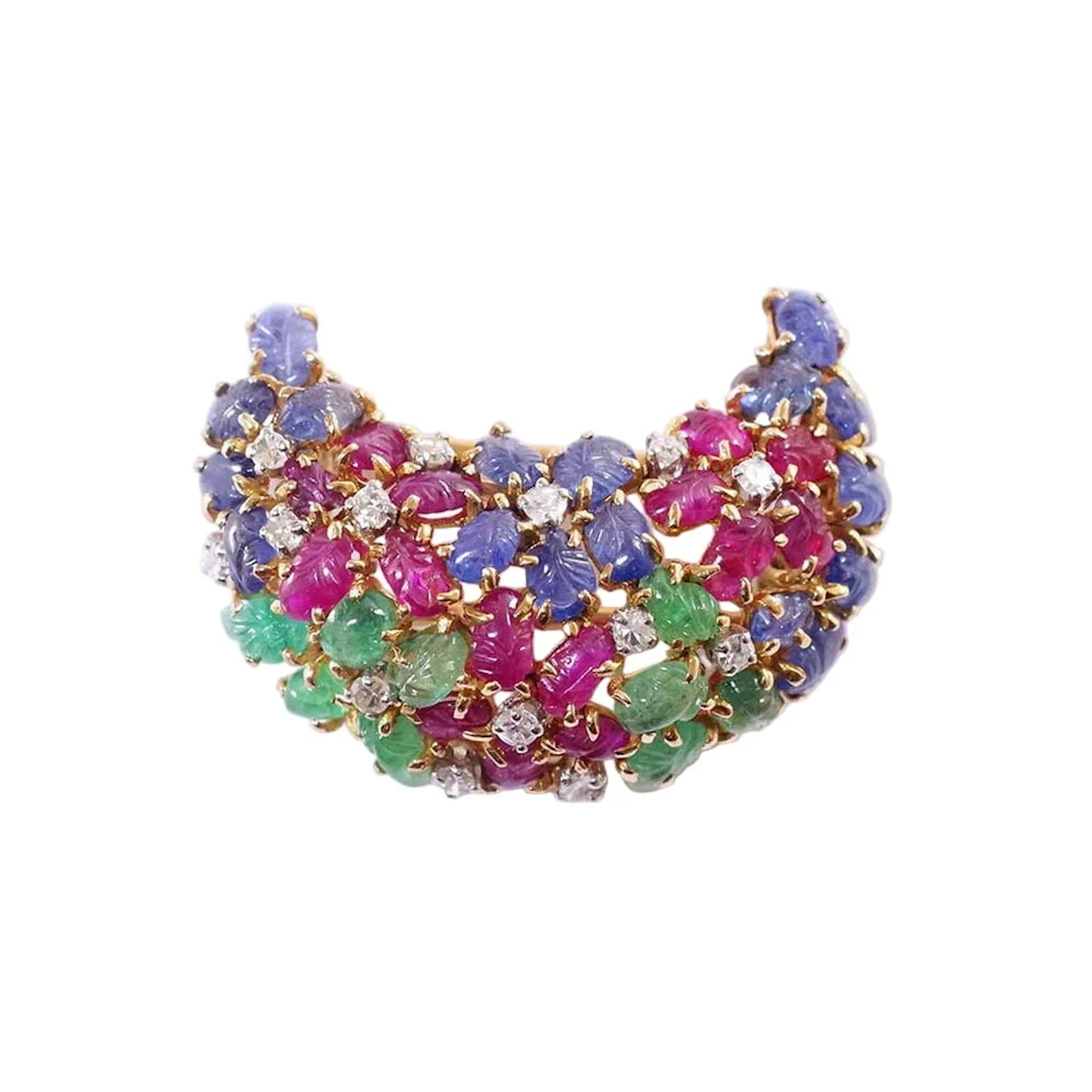 Brooch Clip in yellow gold, paltinium, sapphires, rubies, emeralds and diamonds