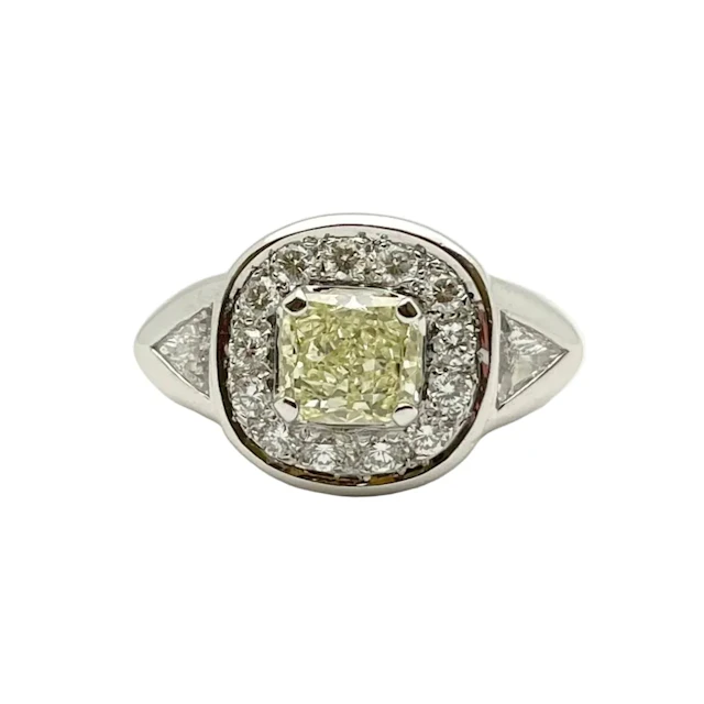 Bague Chevalière en or blanc et diamants