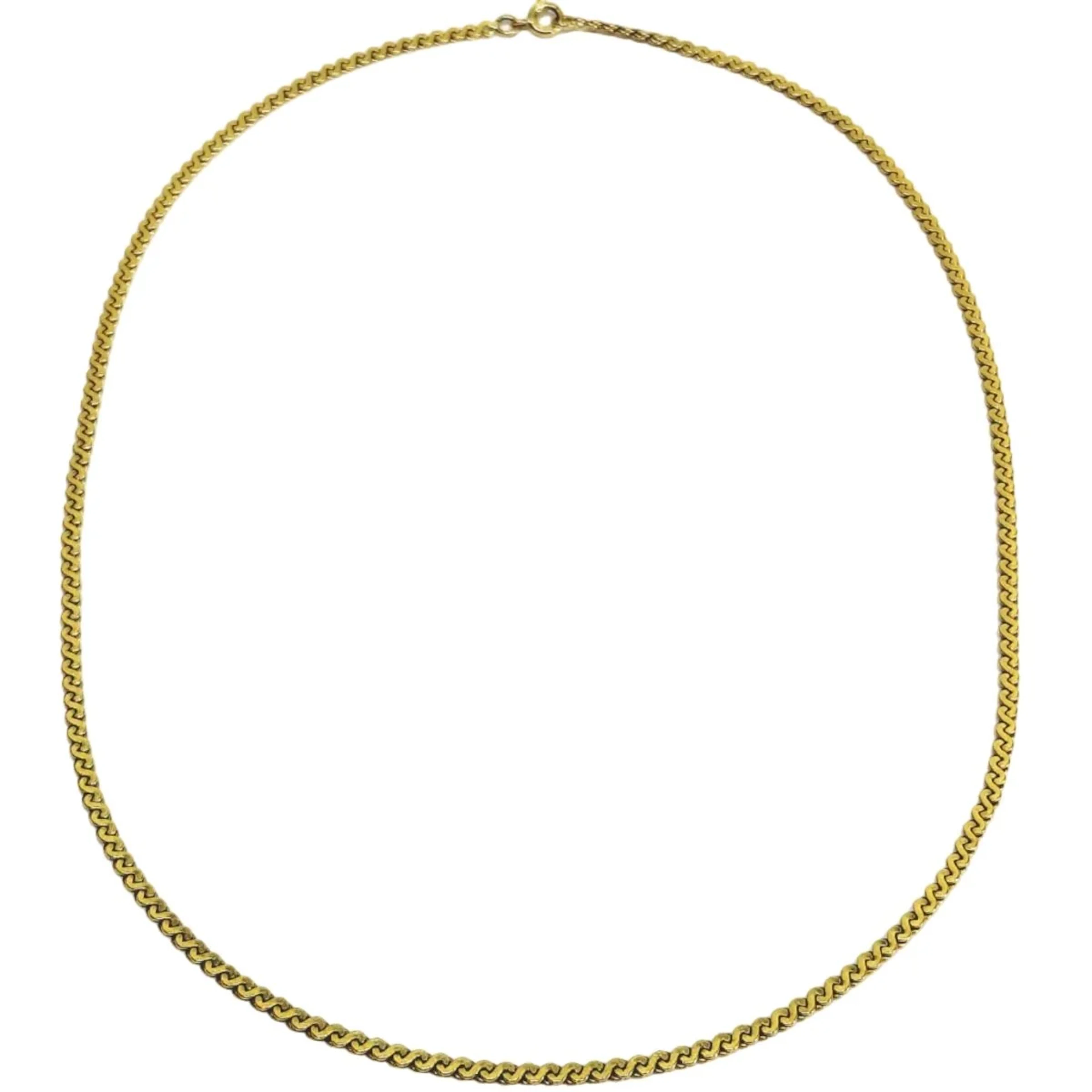 Yellow gold chain necklace