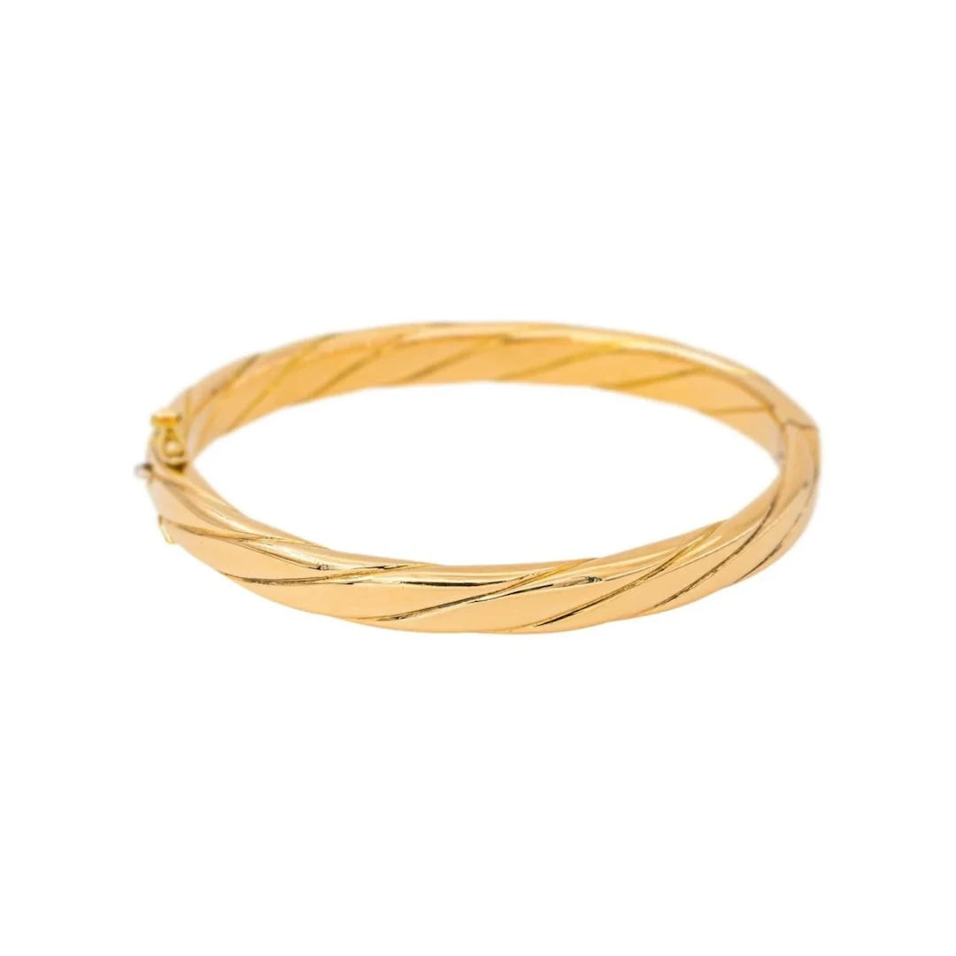 Yellow Gold Clasp Bangle
