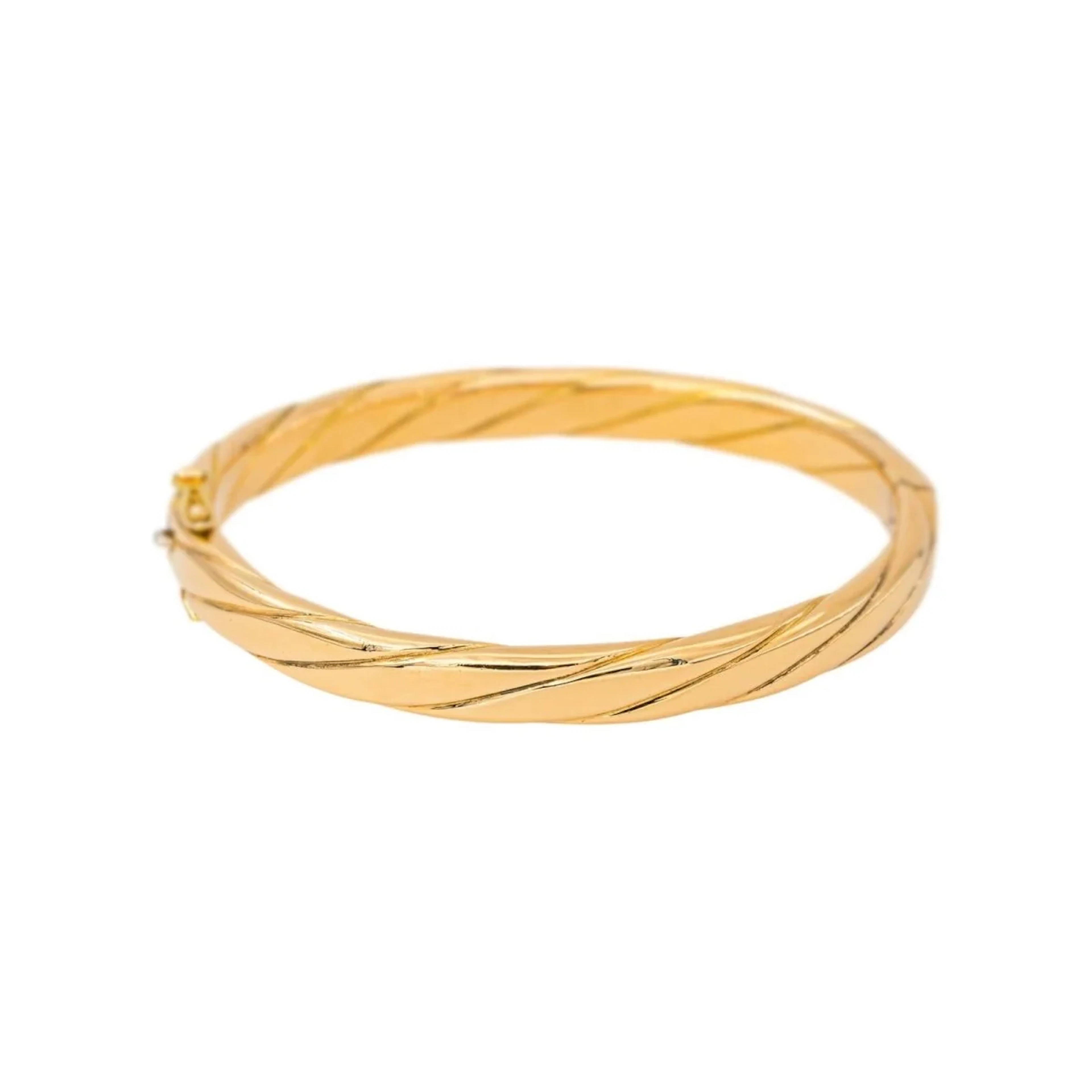Yellow Gold Clasp Bangle