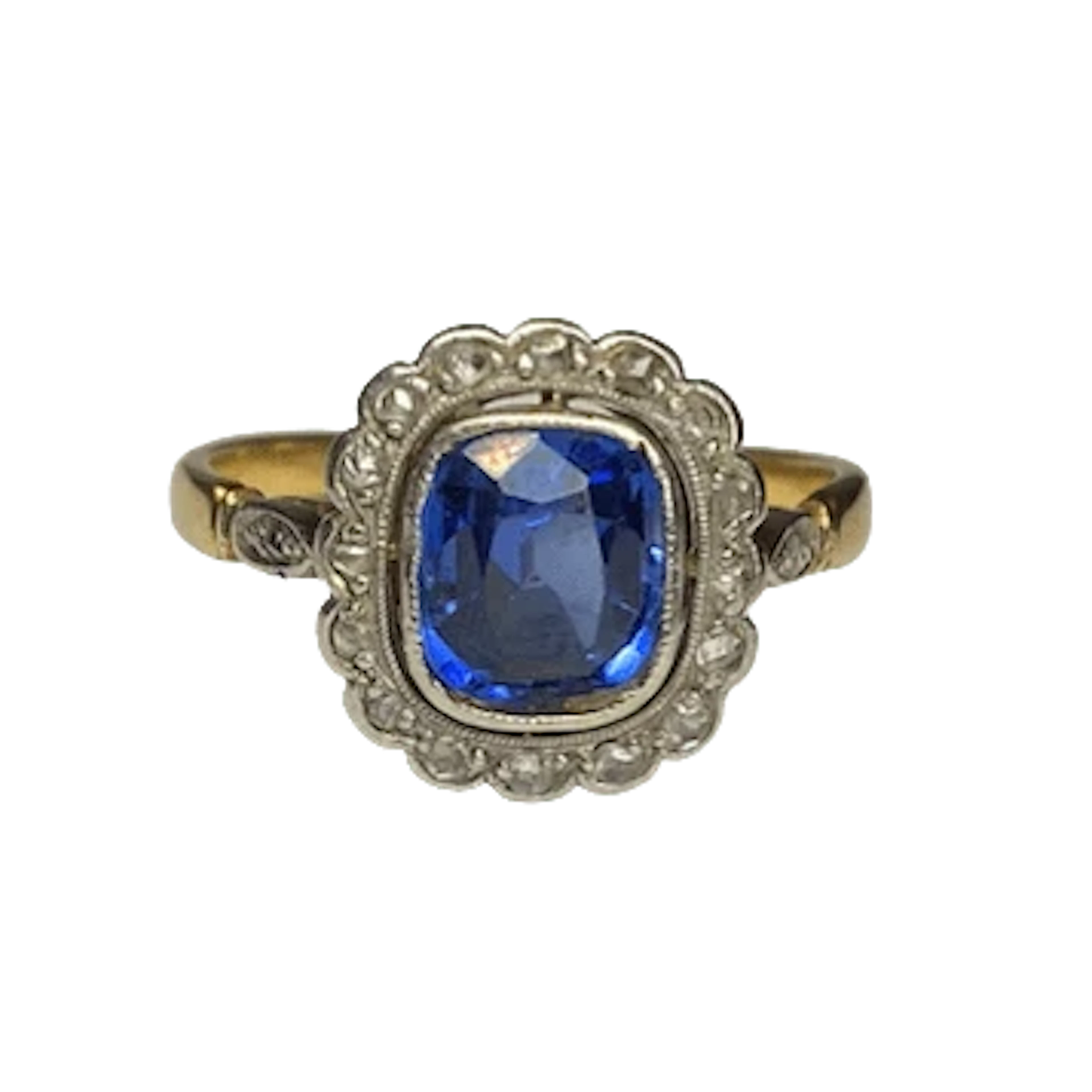 "Entourage" Ring in Yellow Gold, Sapphire, and Diamonds