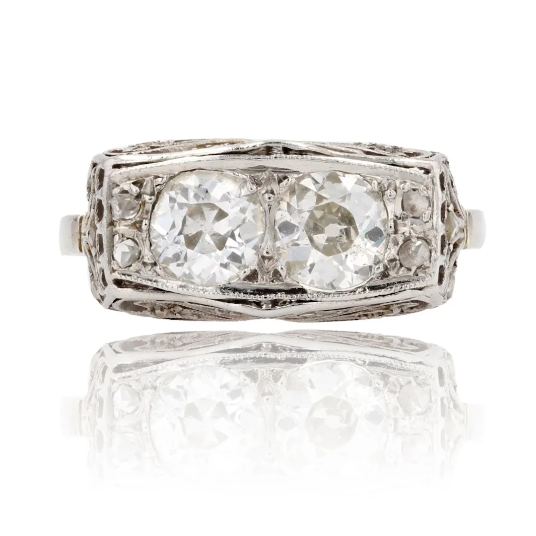 Bague Toi & Moi en or blanc, platine et diamants