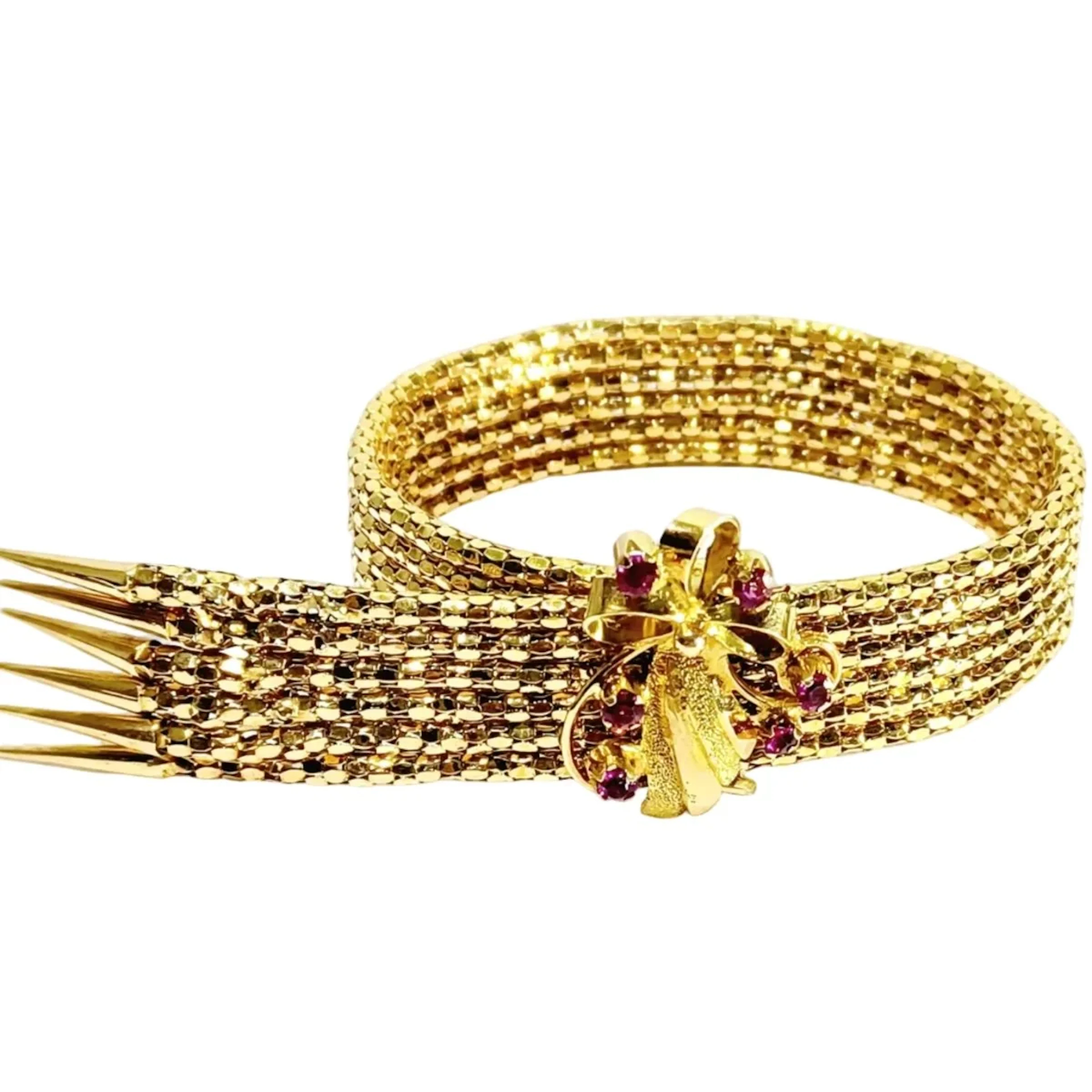 Champagne gold and ruby ​​belt bracelet