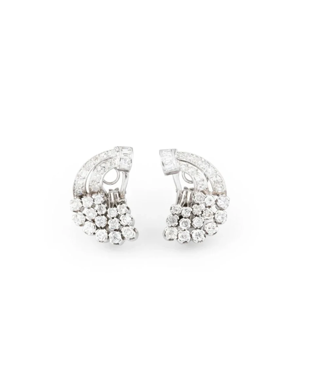 Clips Lune earrings in Platinum and Diamonds