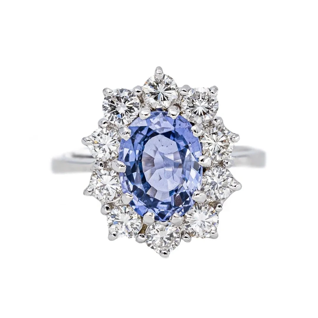 Pompadour Ring in White gold with Sapphire