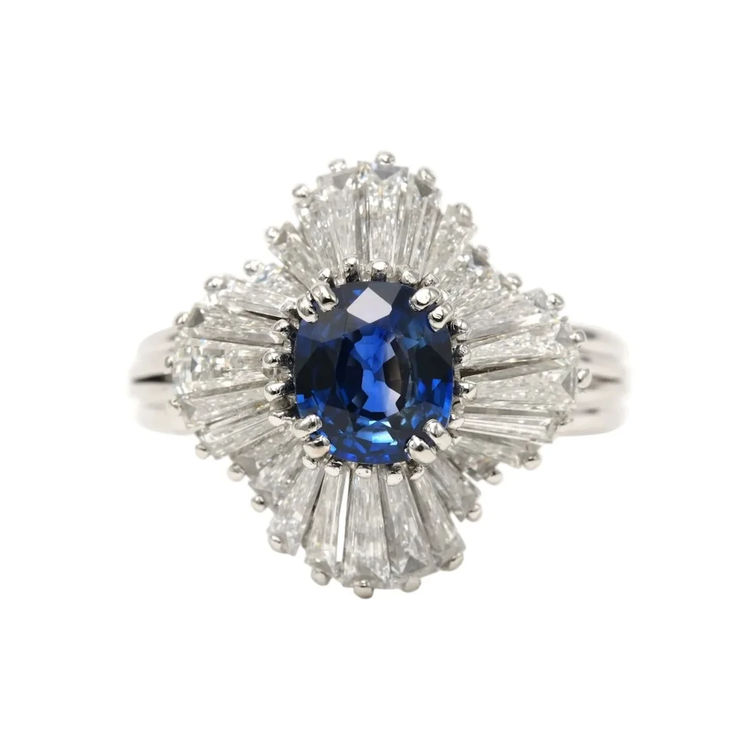 Entourage Ring in Platinum, Sapphire and Diamonds