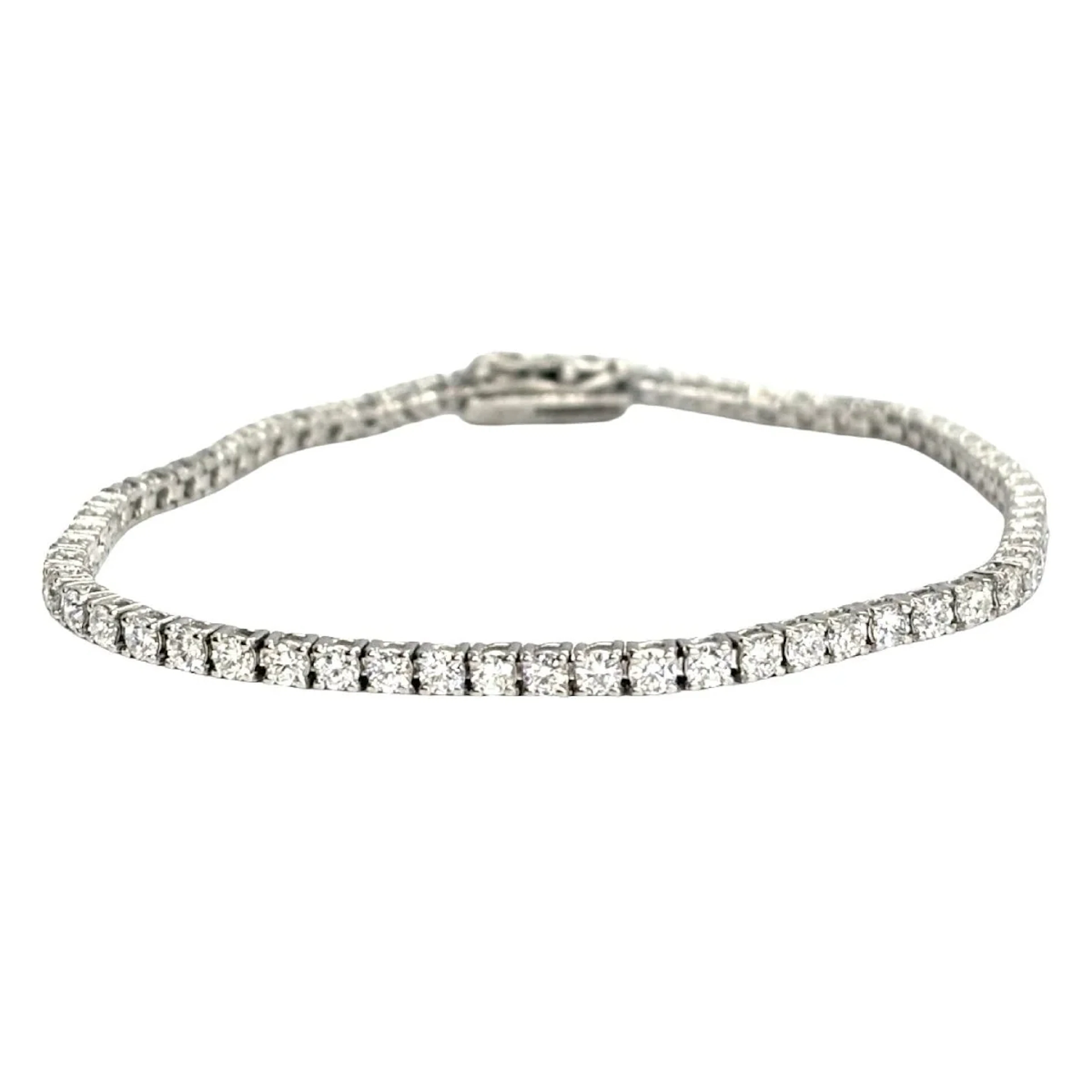Bracelet Ligne en or blanc et diamants 4,3 carats
