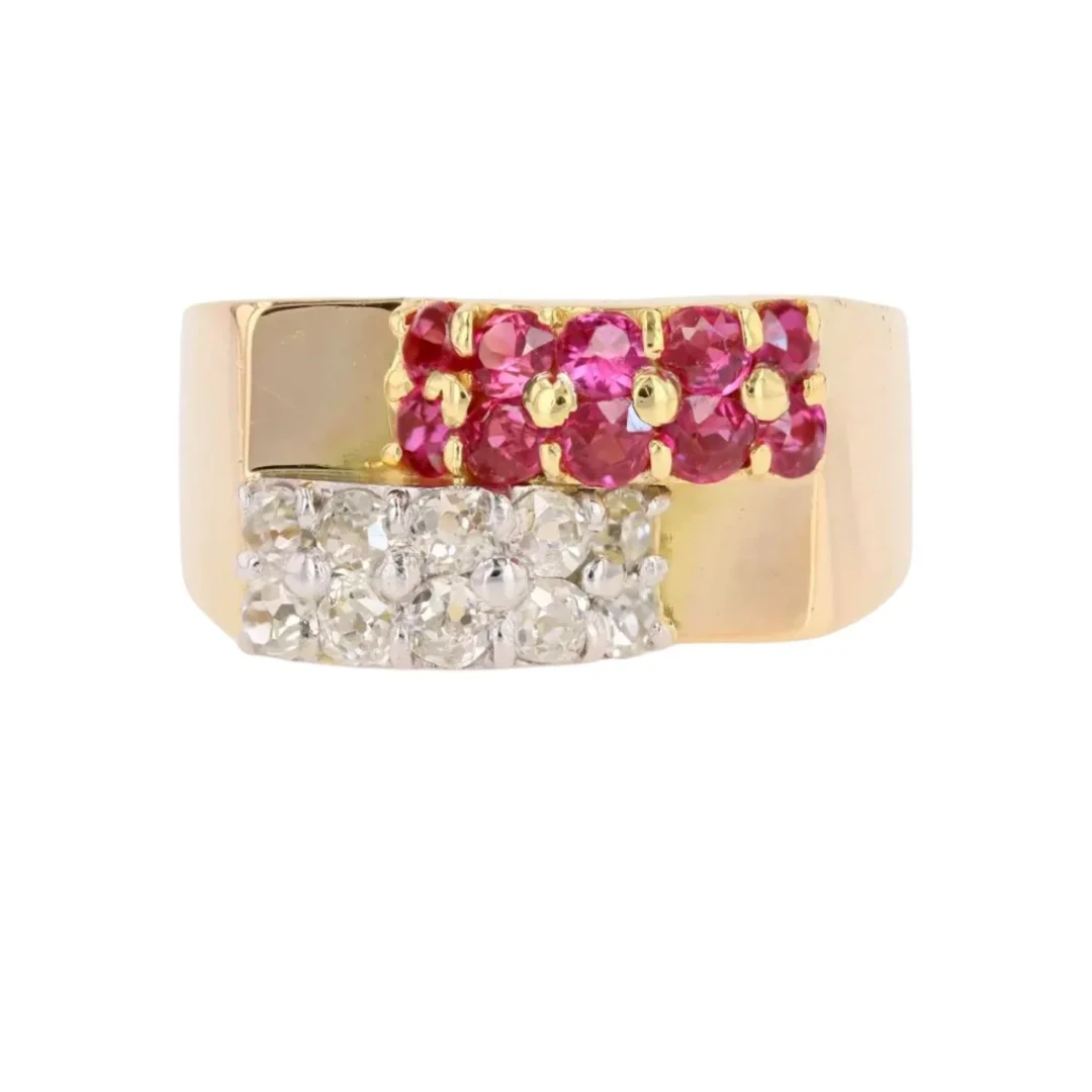 Bague Tank en or jaune, platine, rubis et diamants