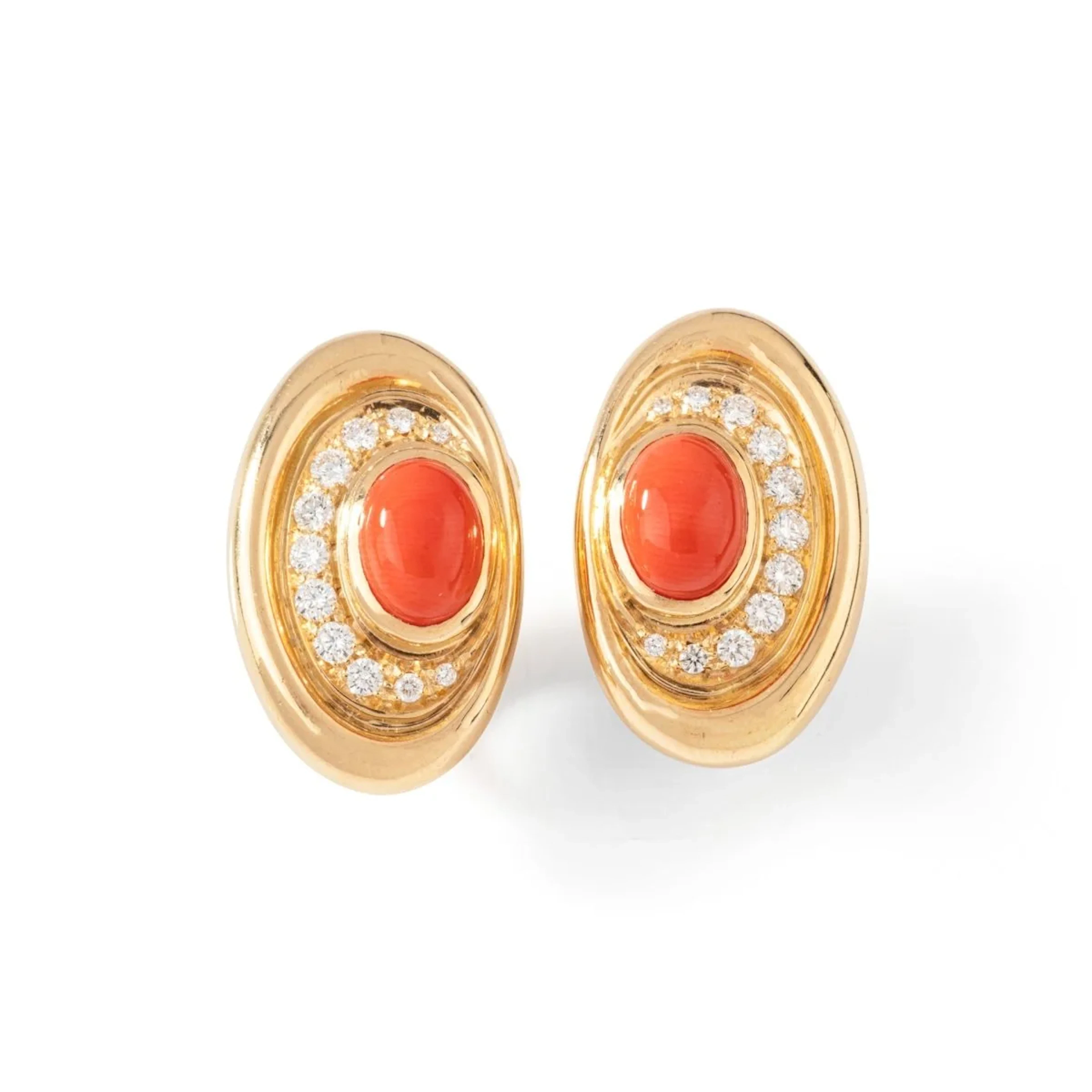 BULGARI clip-on earrings in yellow gold, coral and diamonds
