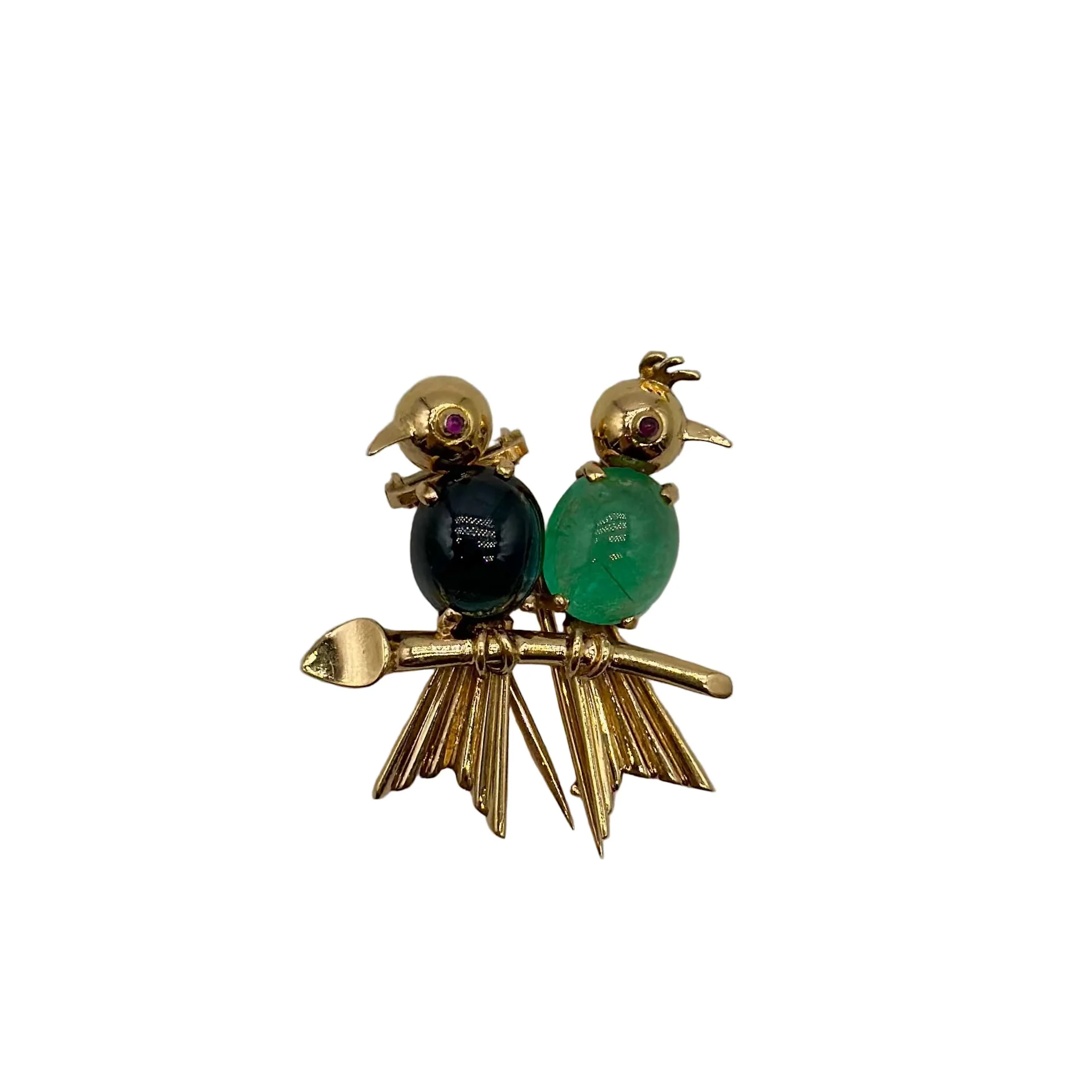 Brooch FRED "Deux Oiseaux" in yellow gold, emerald and sapphire