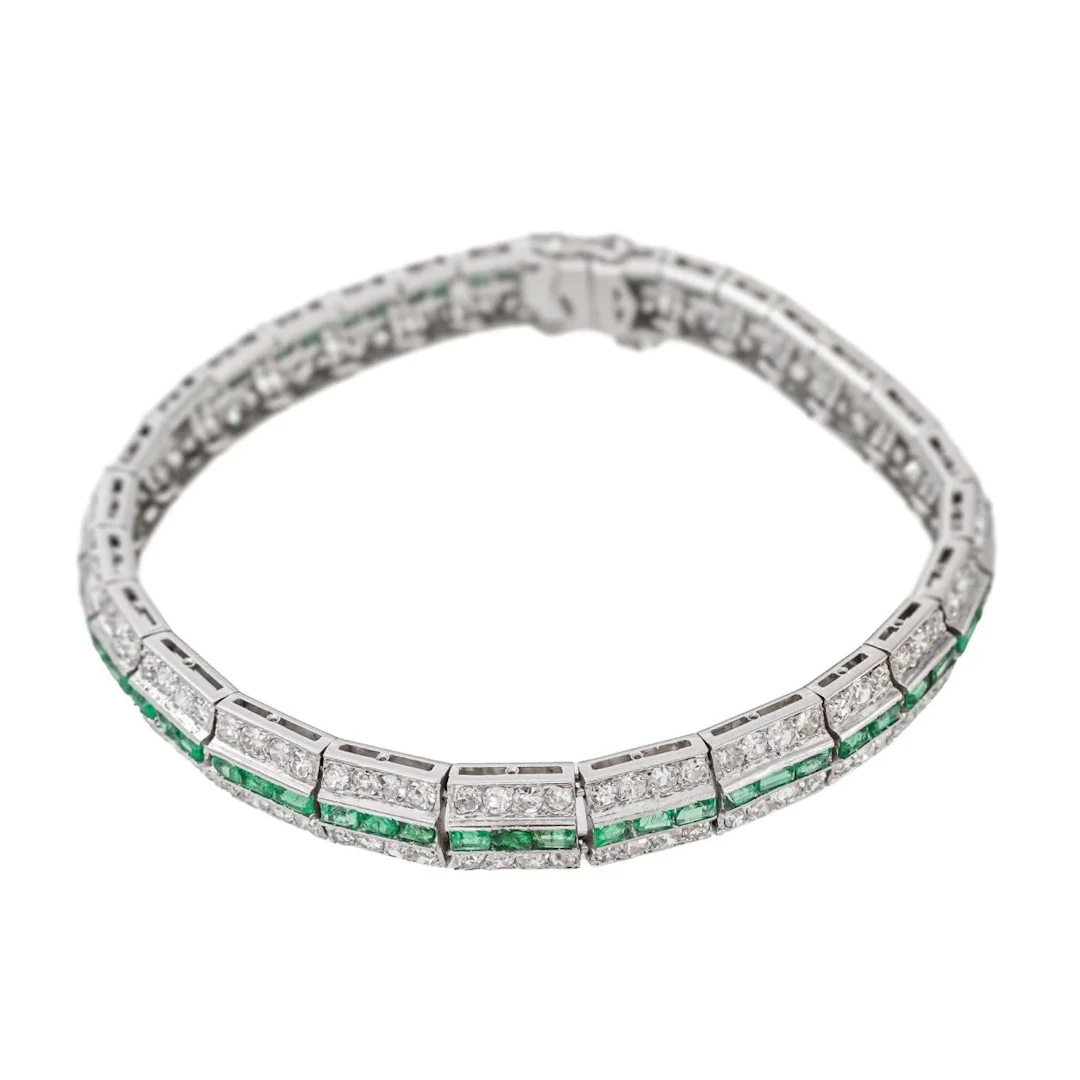 Art Deco White gold Emerald Bracelet