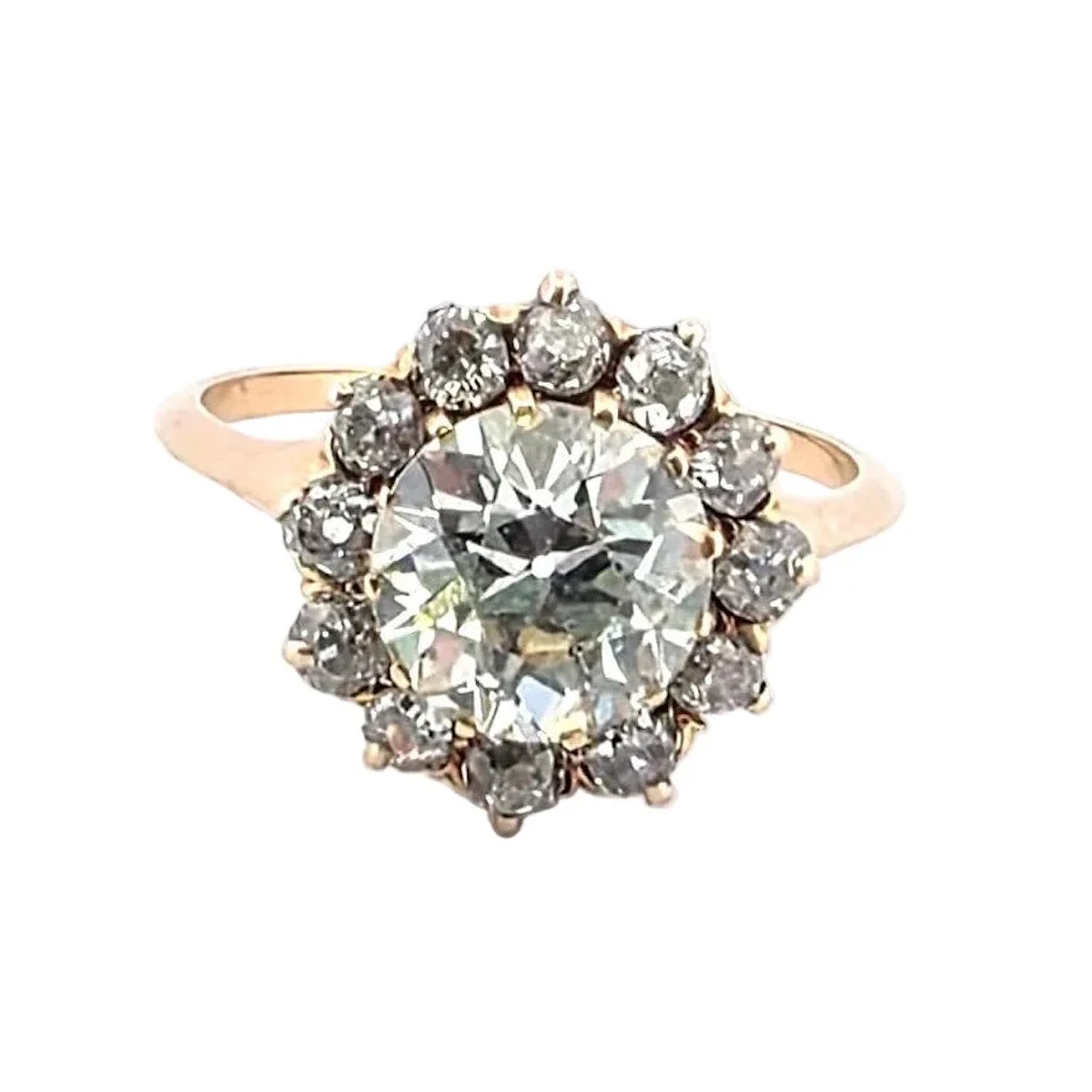 Marguerite Ring in Yellow gold and Diamonds